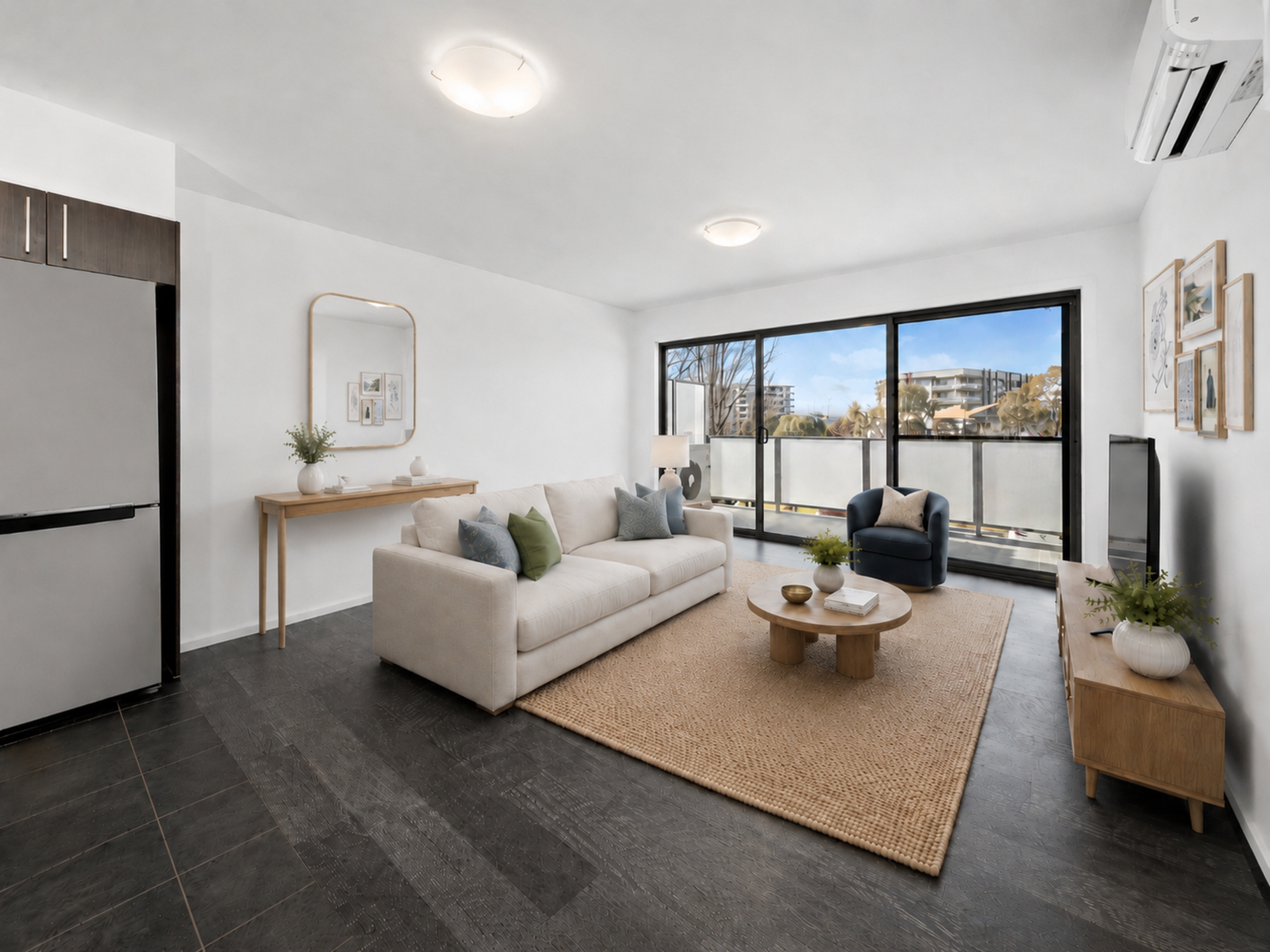 99/51 Catalano Street — photo 3 of 9