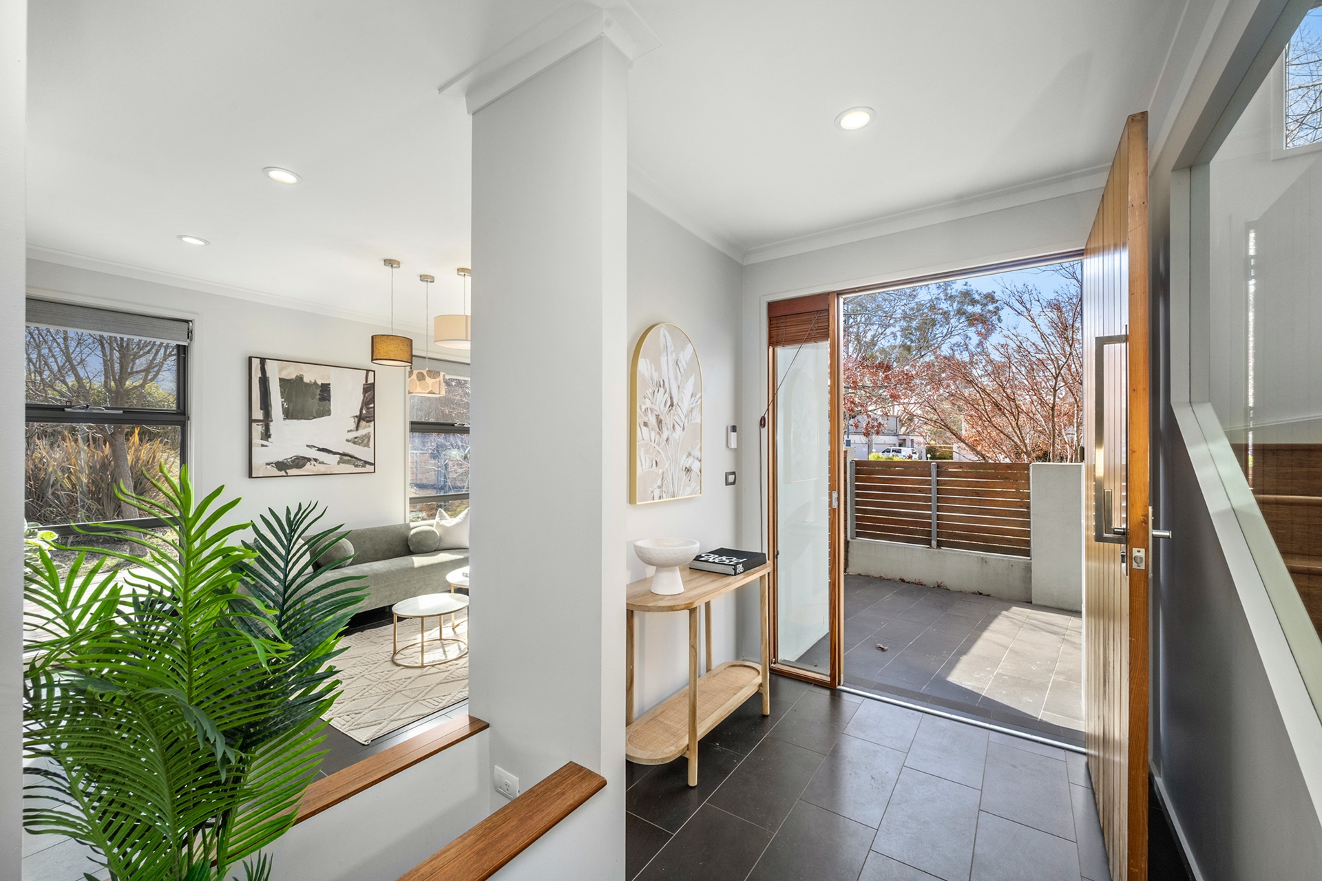 14 Zakharov Avenue — photo 4 of 28