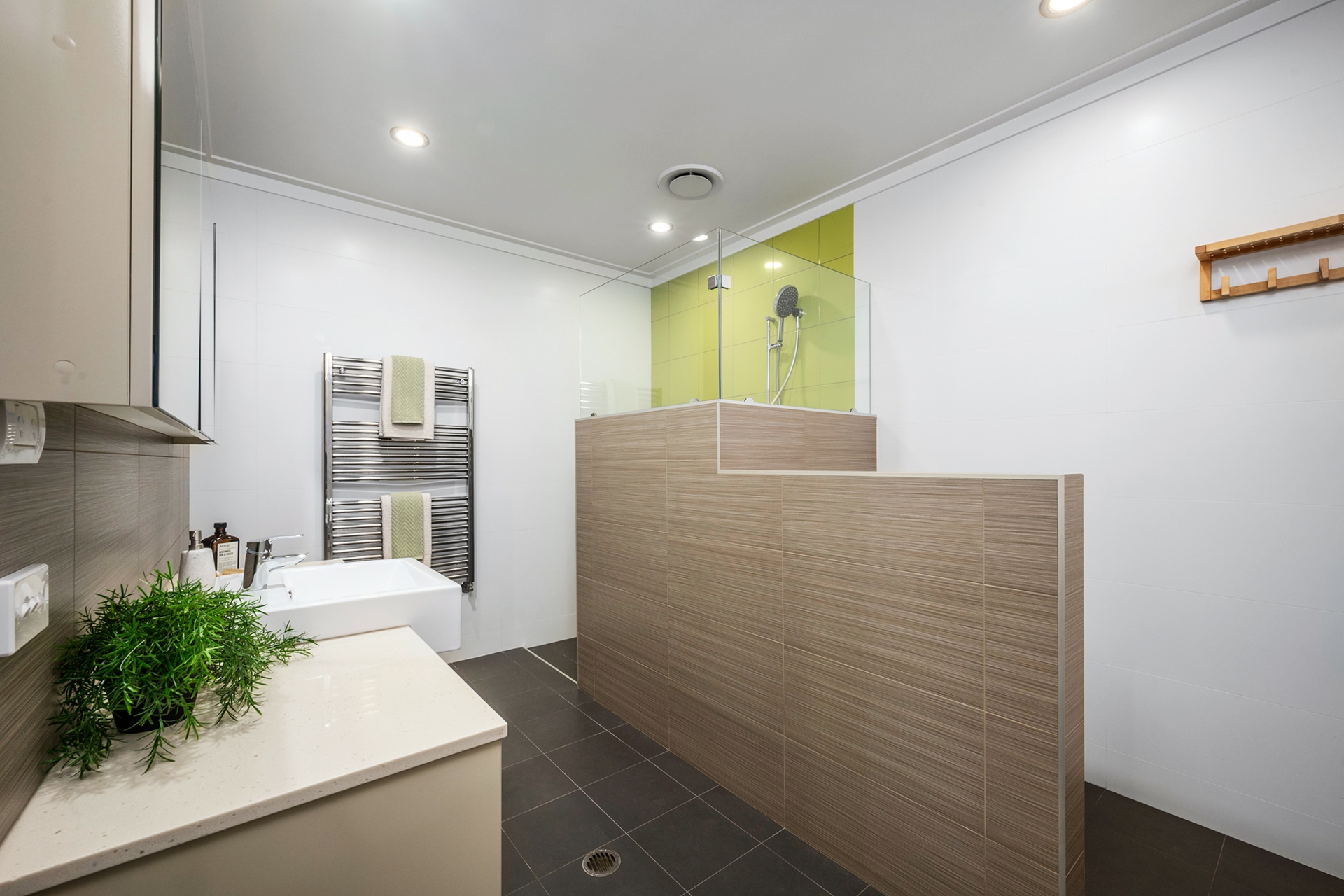 14 Zakharov Avenue — photo 14 of 28