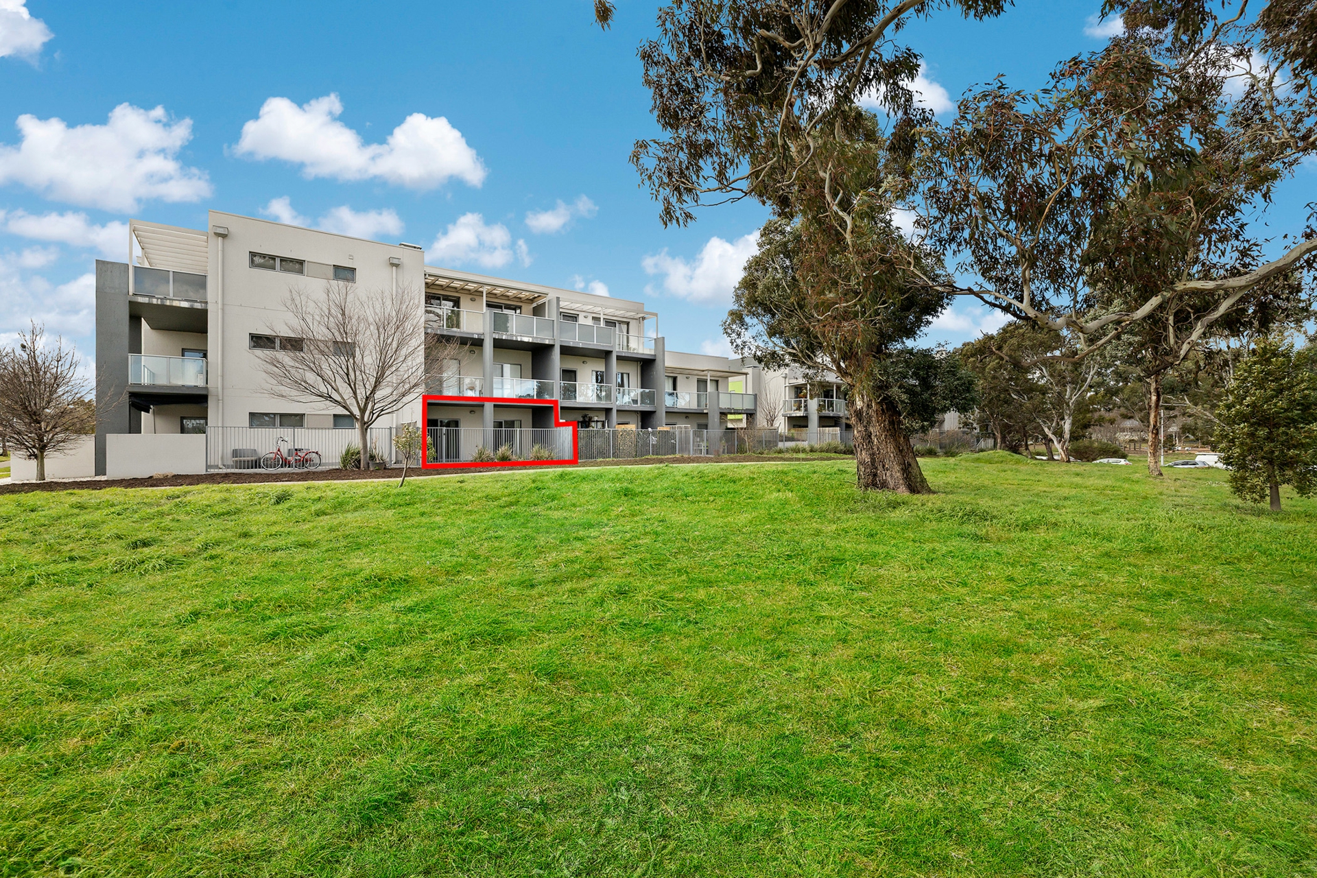 2/75 Elizabeth Jolley Crescent — photo 6 of 12