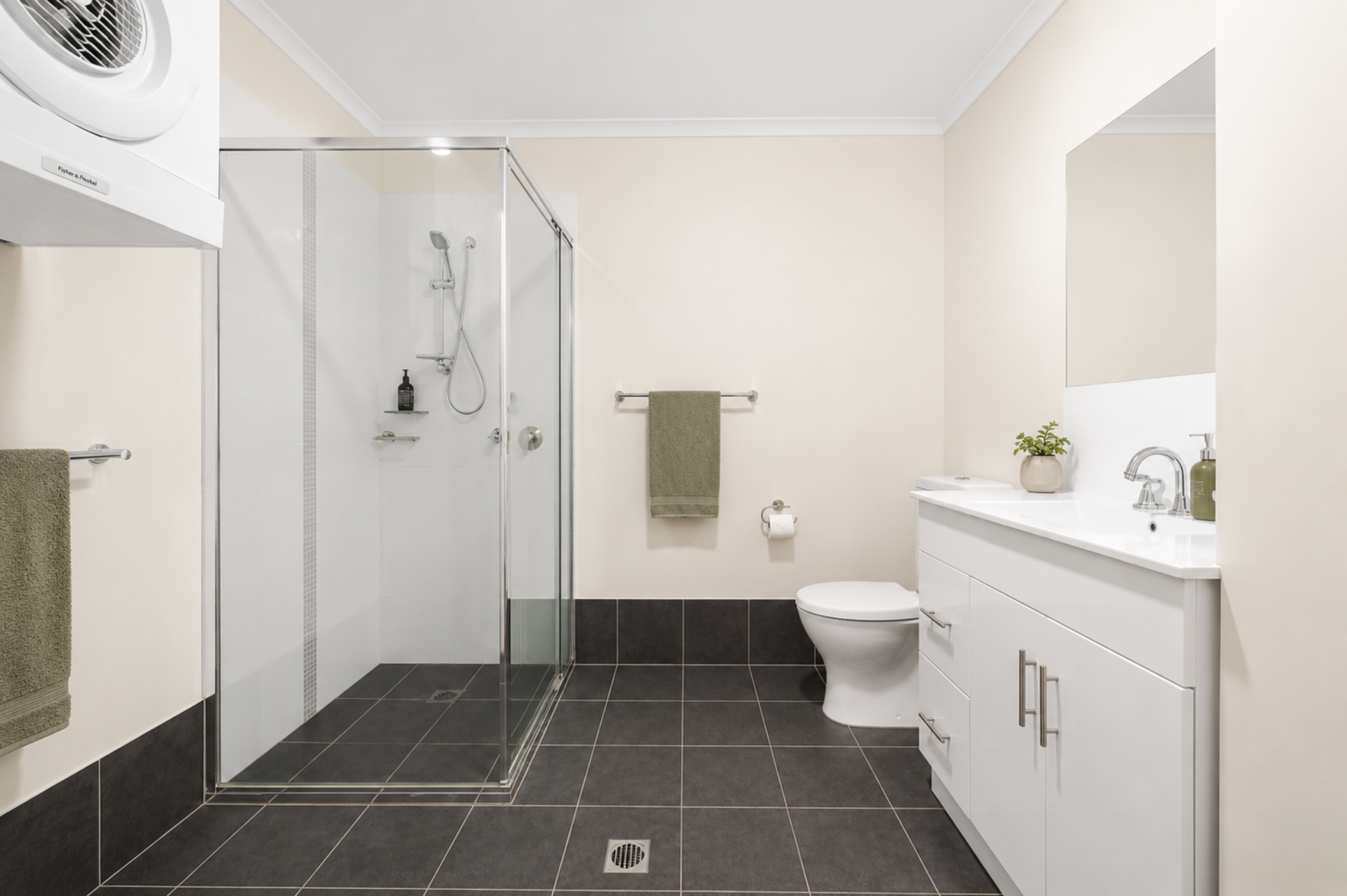 2/75 Elizabeth Jolley Crescent — photo 9 of 12