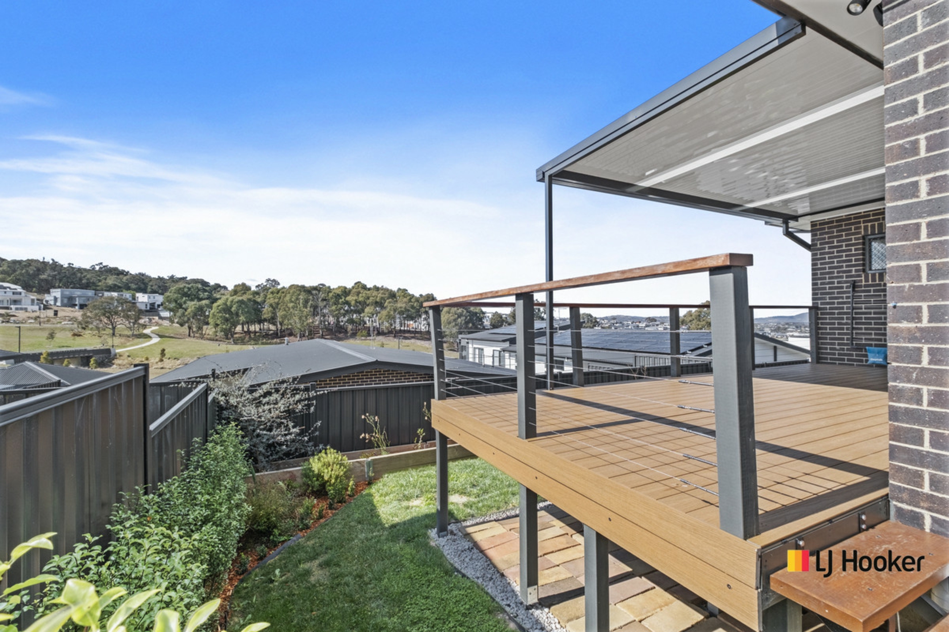 12 Summerhayes Street — photo 3 of 30