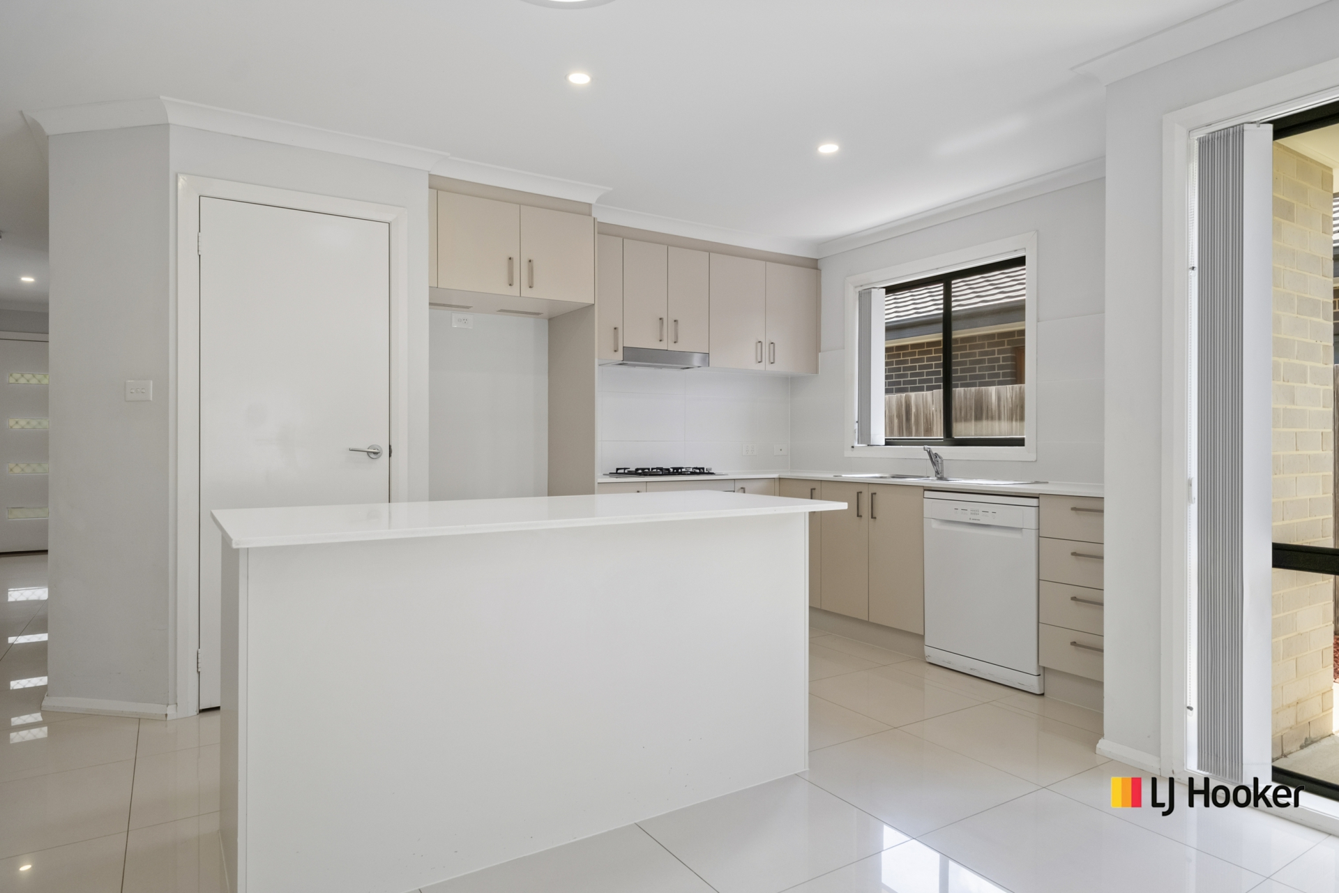 29 Bieundurry Street — photo 4 of 15