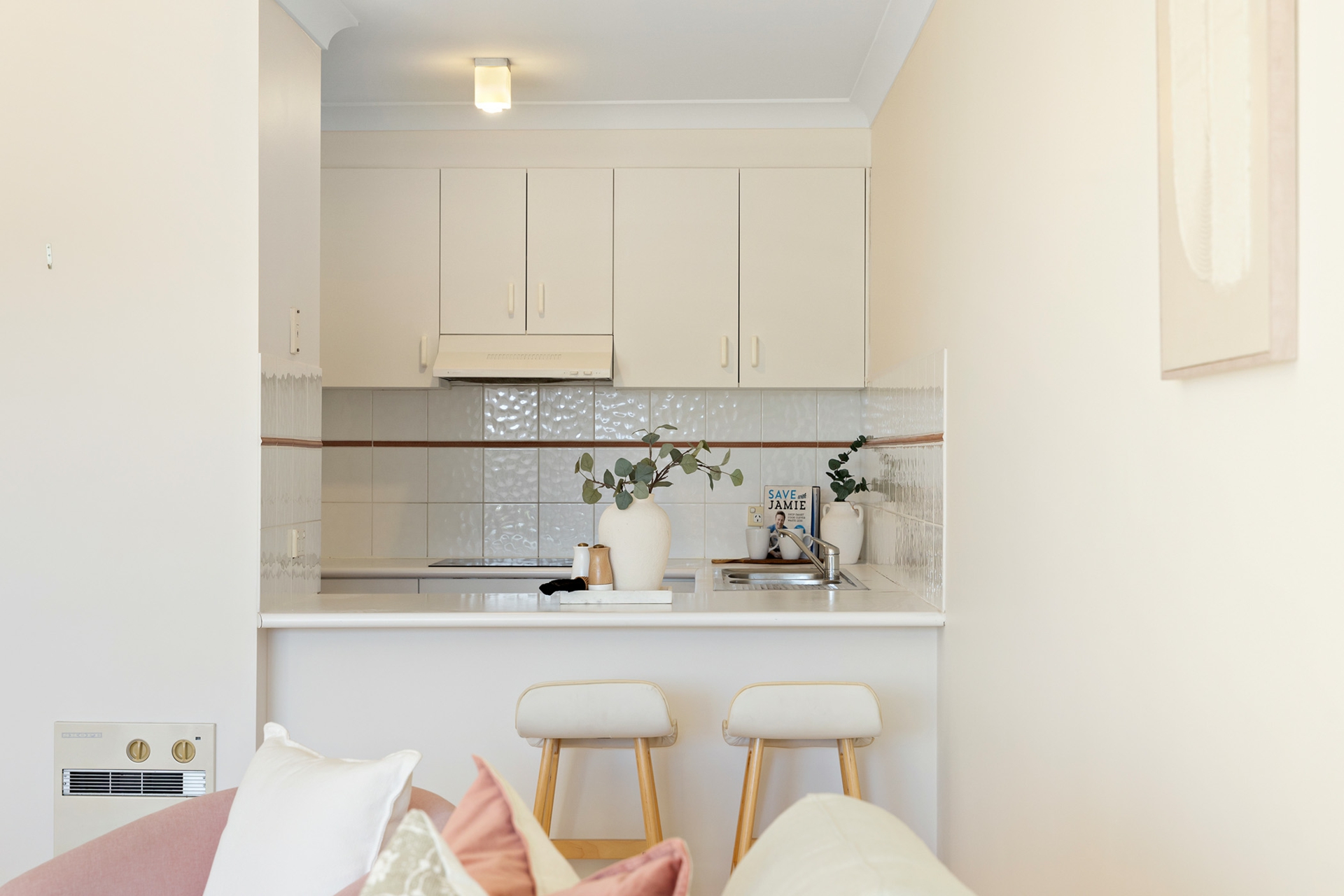 37/21 Aspinall Street — photo 5 of 12