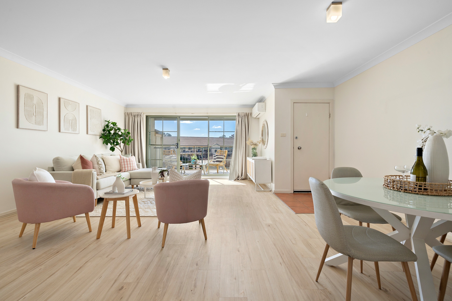 37/21 Aspinall Street — photo 7 of 12