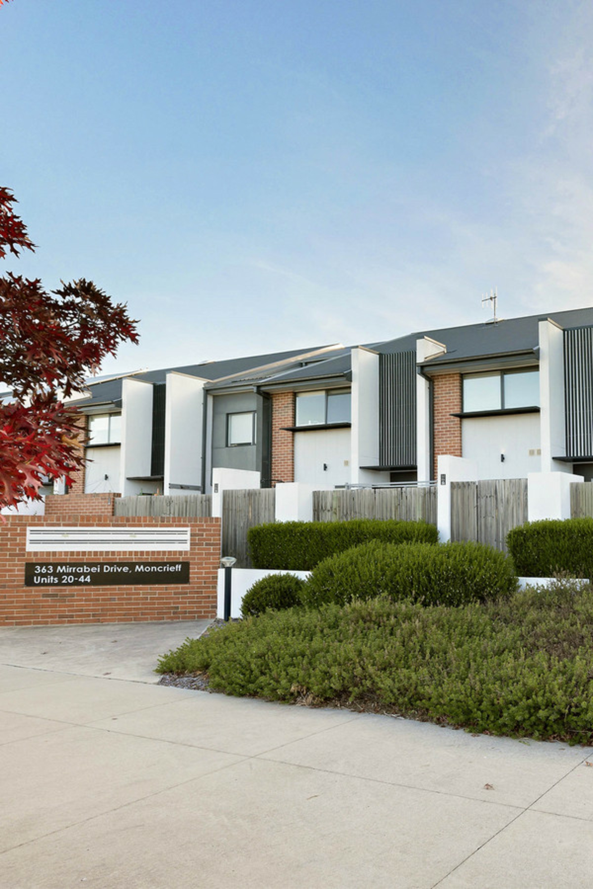 29/363 Mirrabei Drive — photo 15 of 17