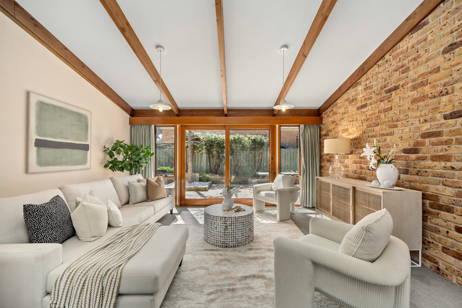 25 Aroona Court — photo 2 of 18