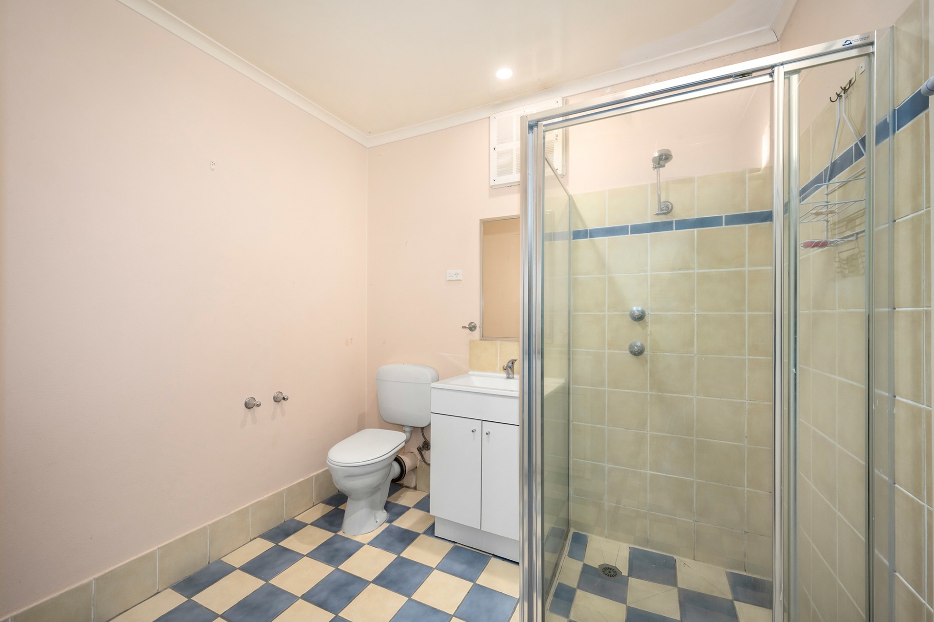 5/58 Bennelong Crescent — photo 10 of 12