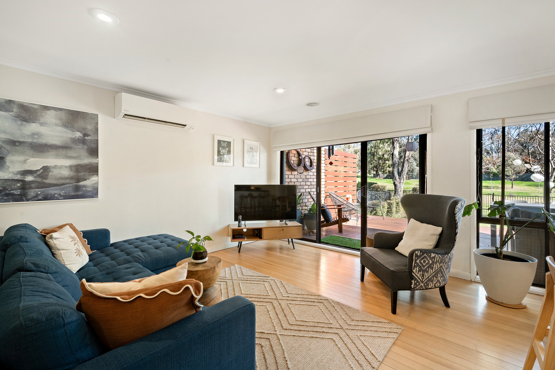 10 Lyttleton Crescent — photo 4 of 15
