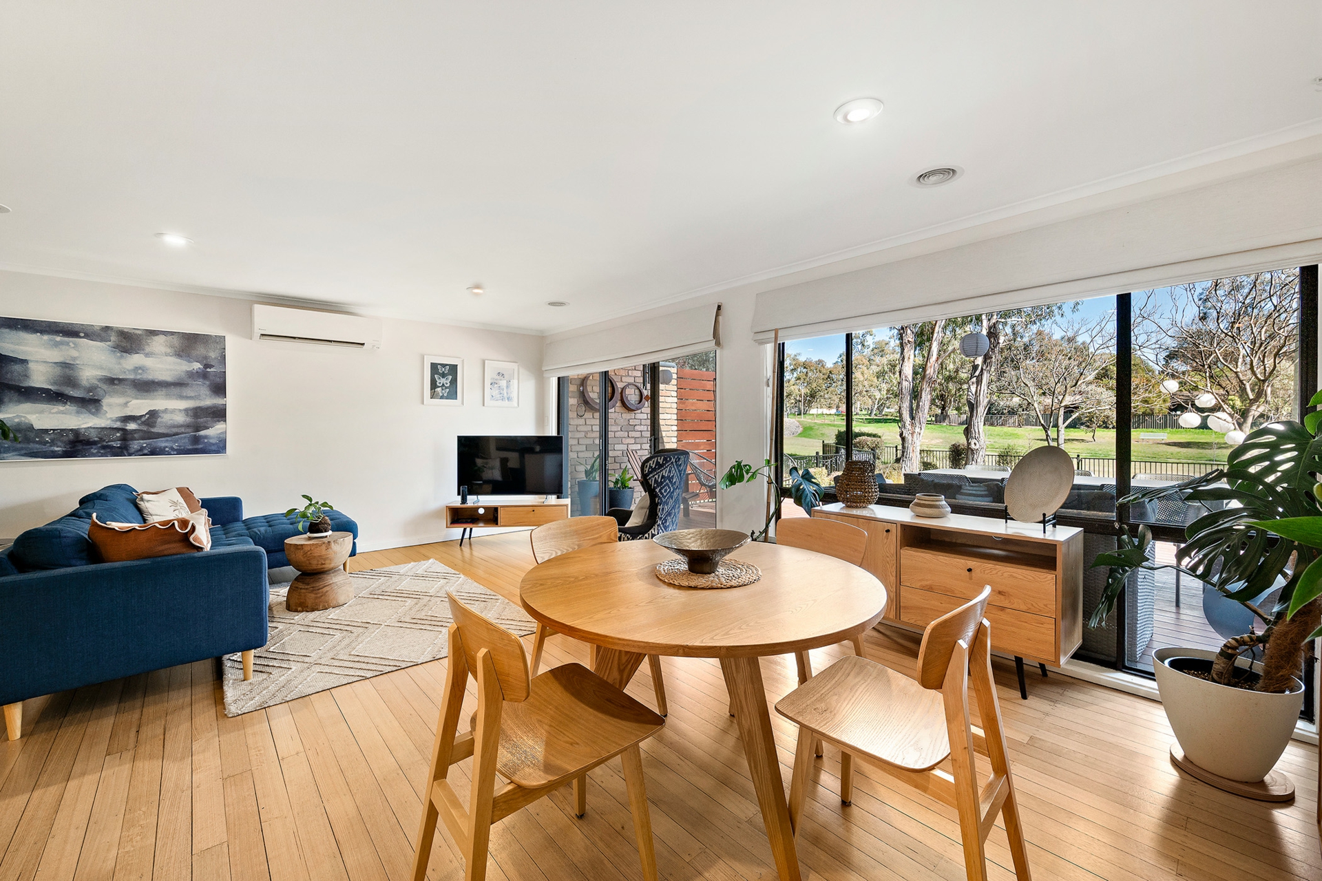 10 Lyttleton Crescent — photo 5 of 15