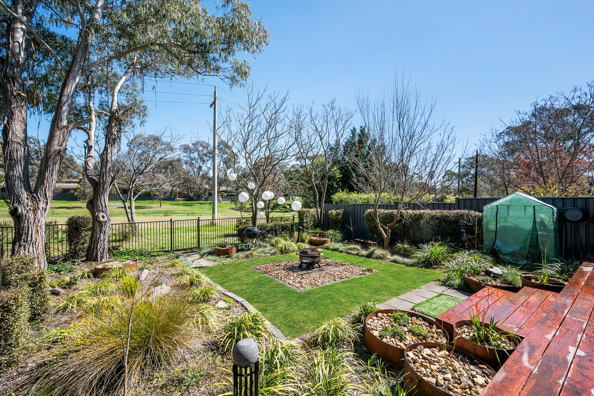 10 Lyttleton Crescent — photo 12 of 15