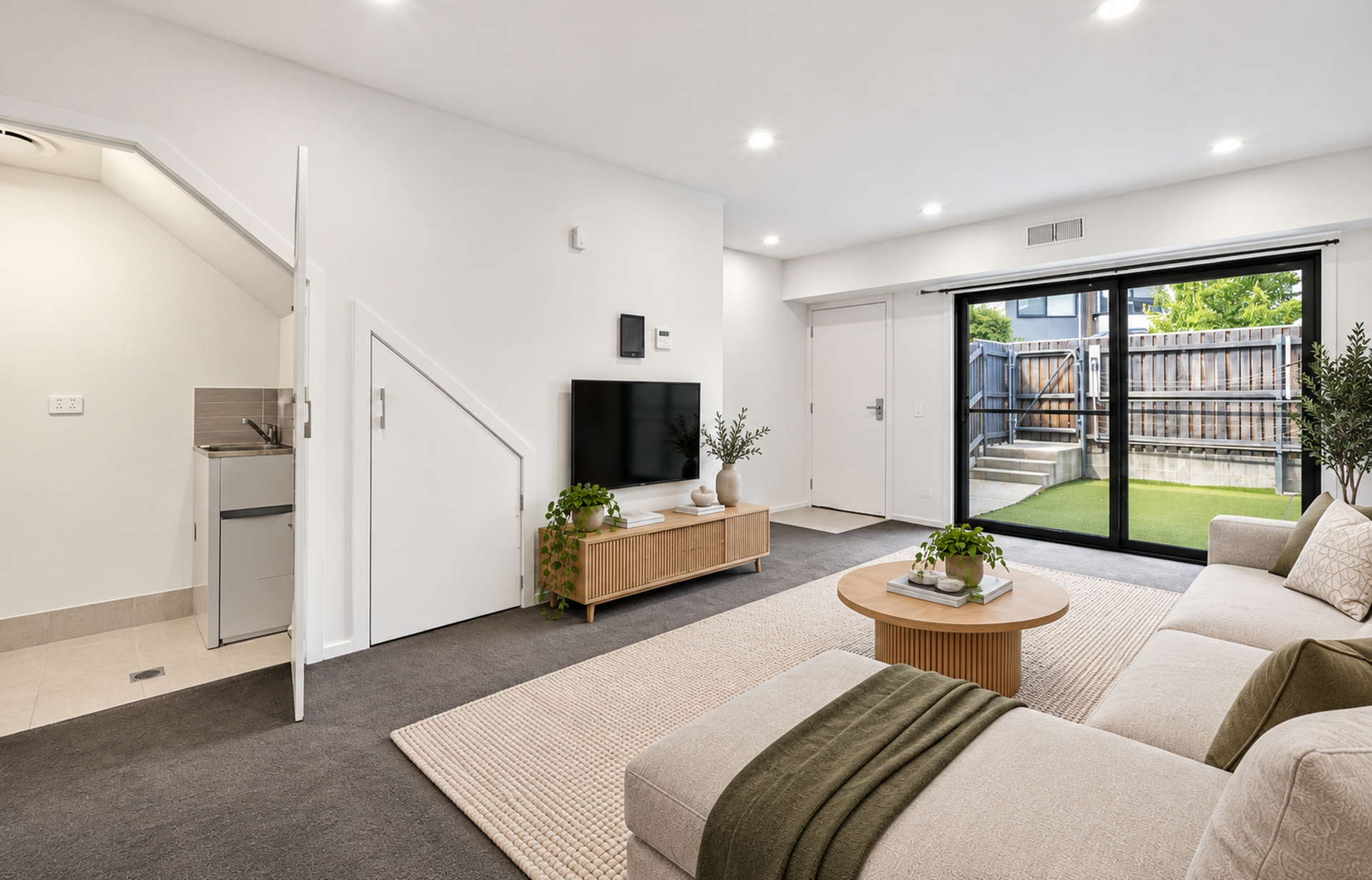 15/56 Kunapalari Street — photo 2 of 12