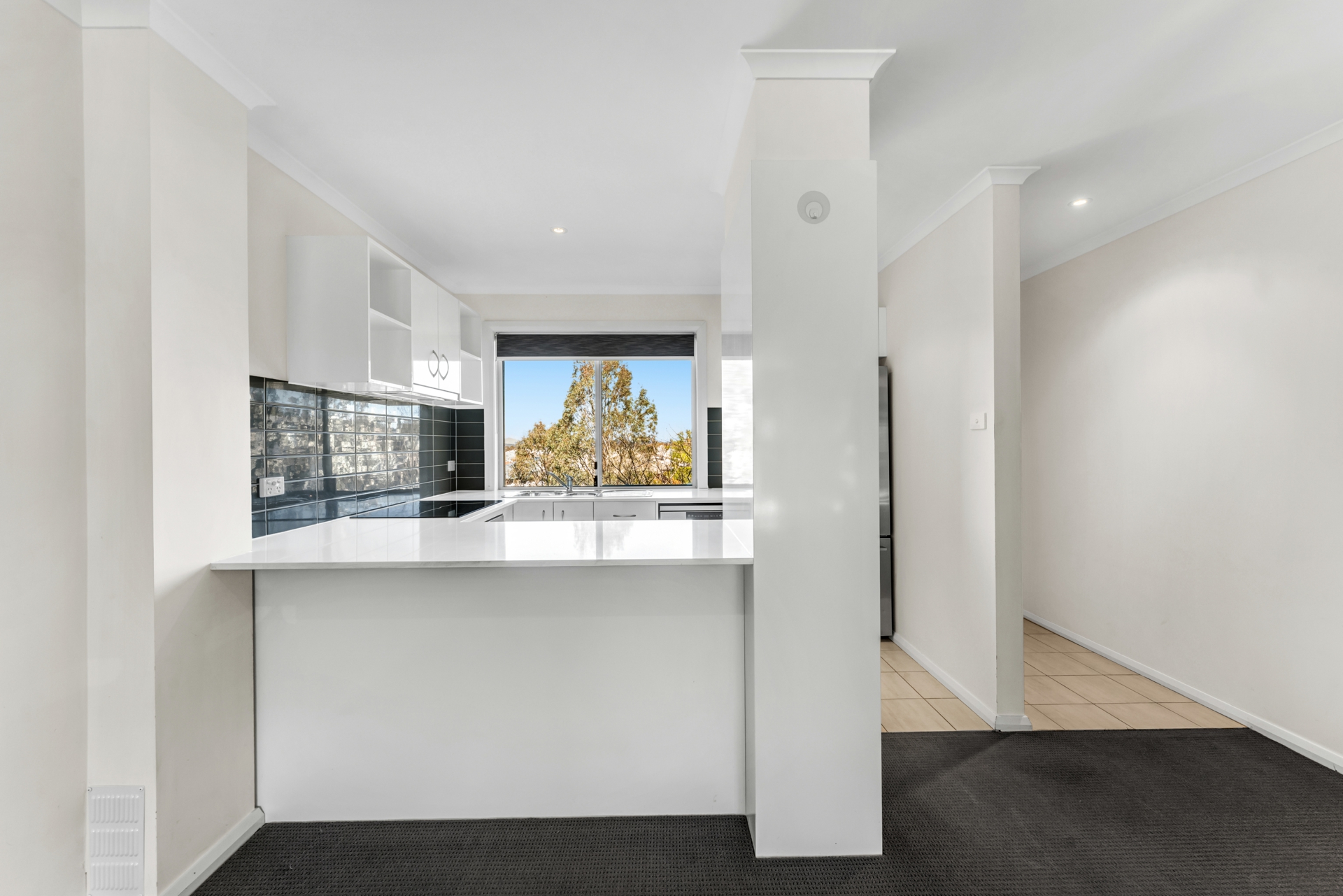 29 McGovern Street — photo 4 of 10