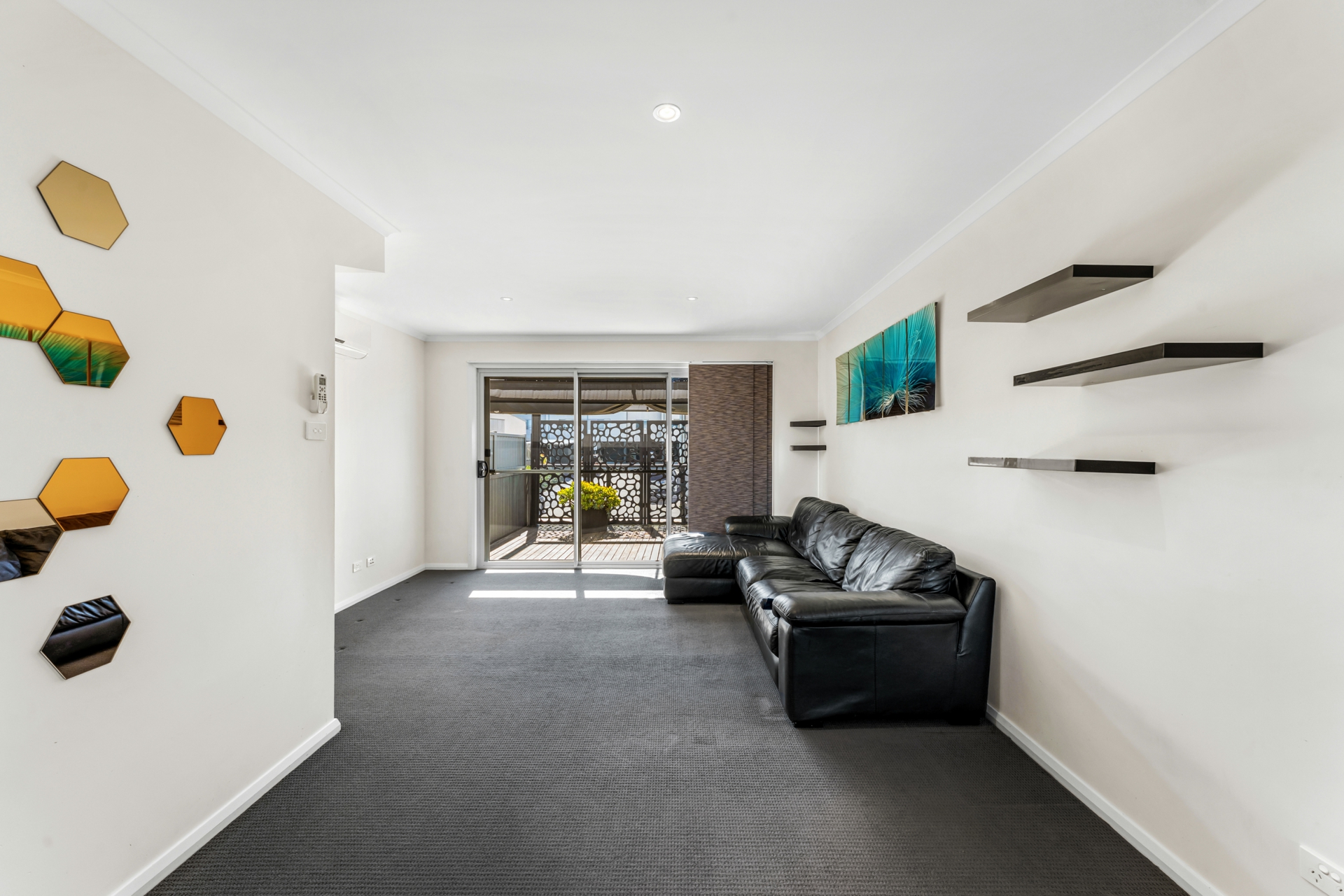 29 McGovern Street — photo 5 of 10