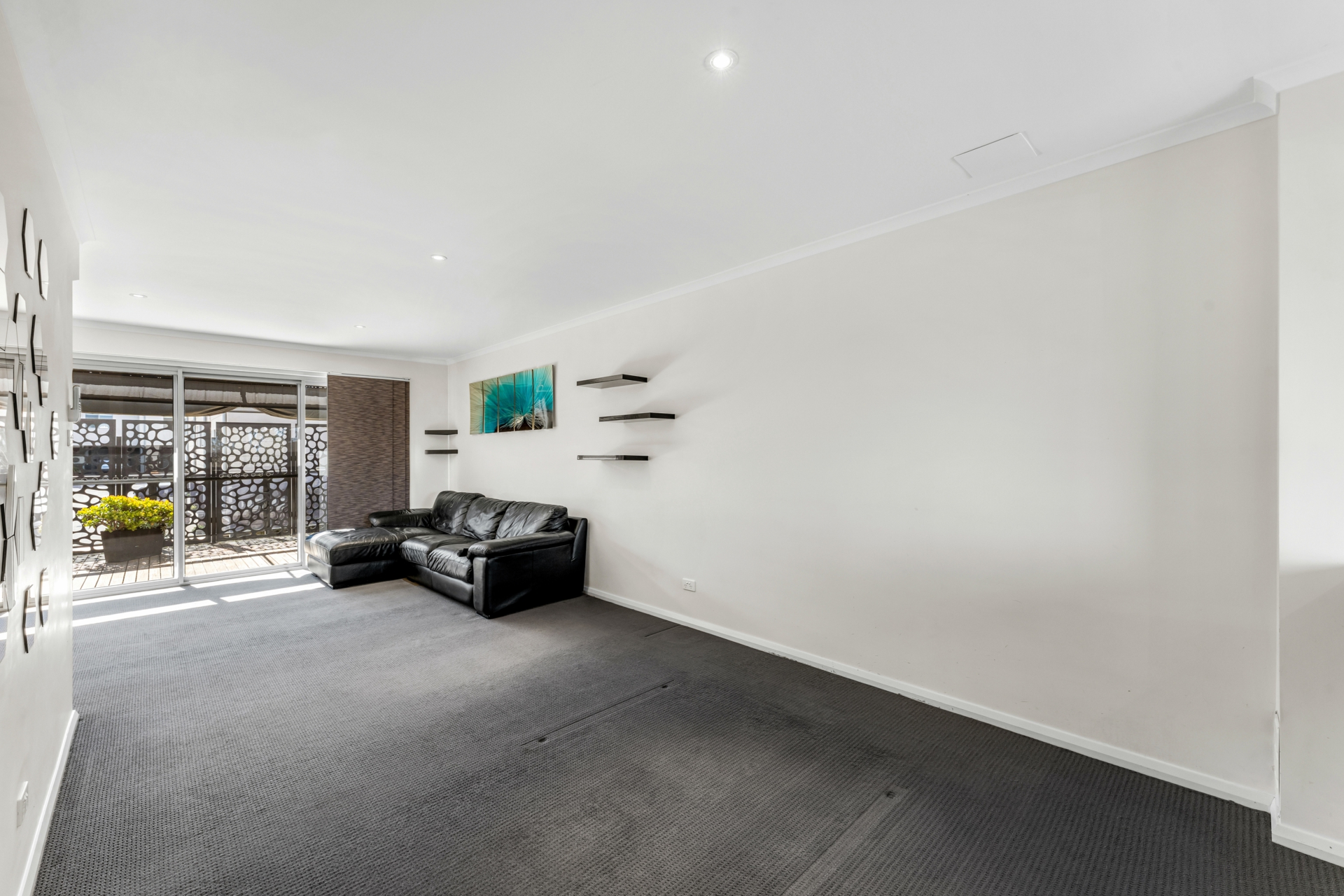29 McGovern Street — photo 6 of 10