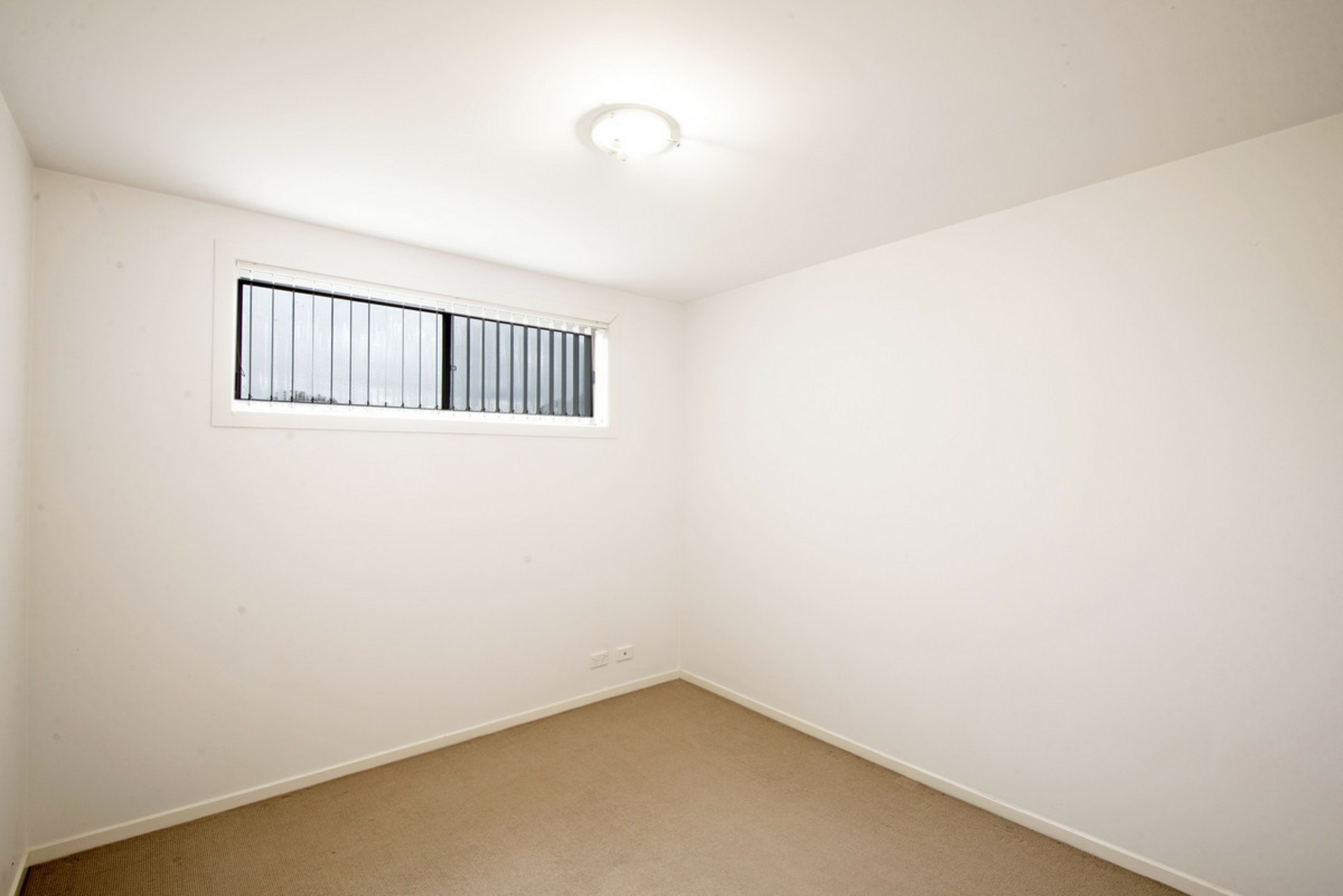 130/395 Antill Street — photo 9 of 15