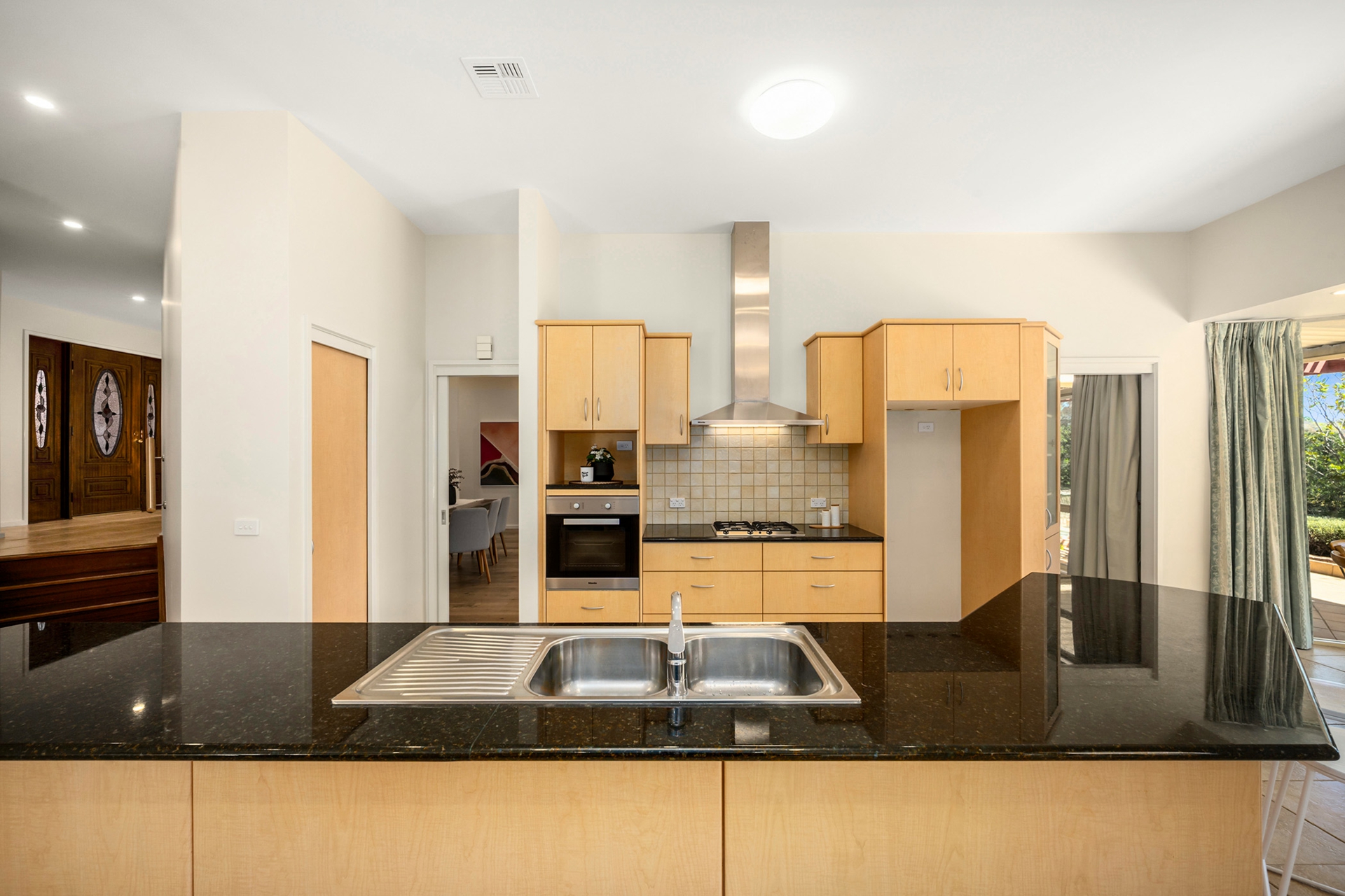 157 Temperley Street — photo 7 of 19