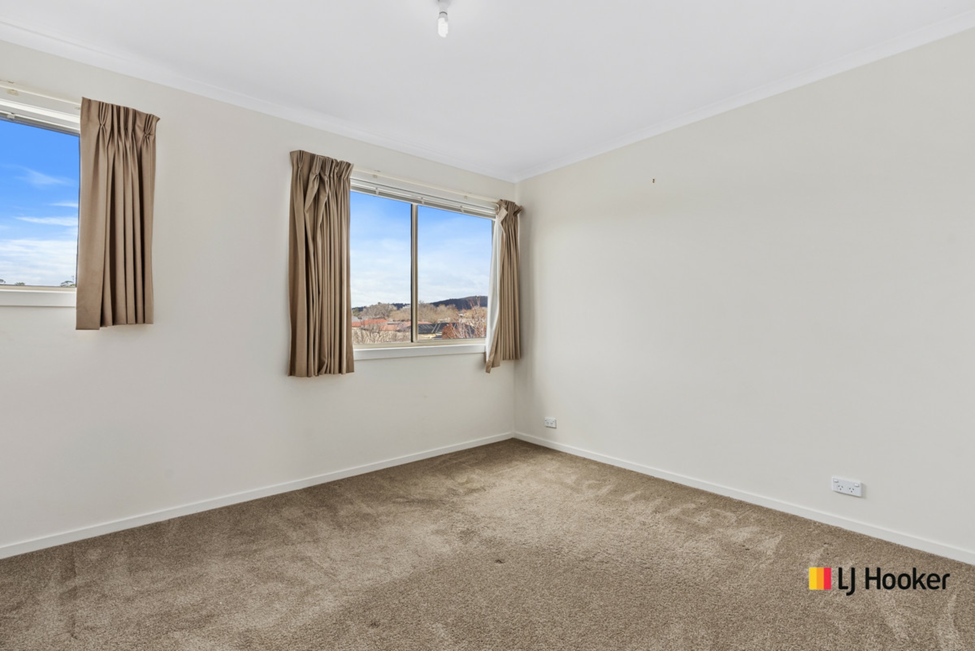 70/40 Kings Canyon Street — photo 8 of 15