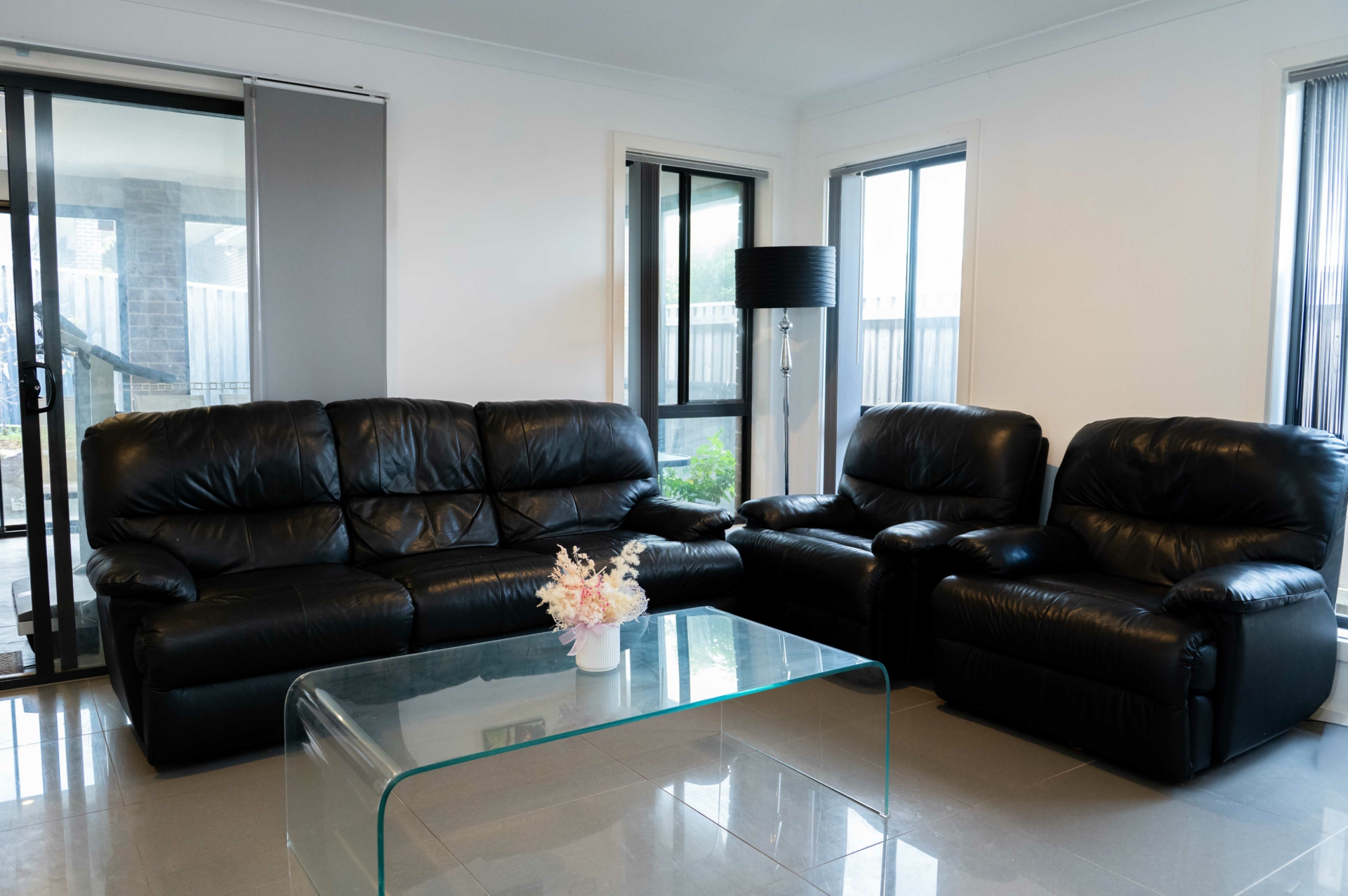 14 Edna Thompson Crescent — photo 7 of 22