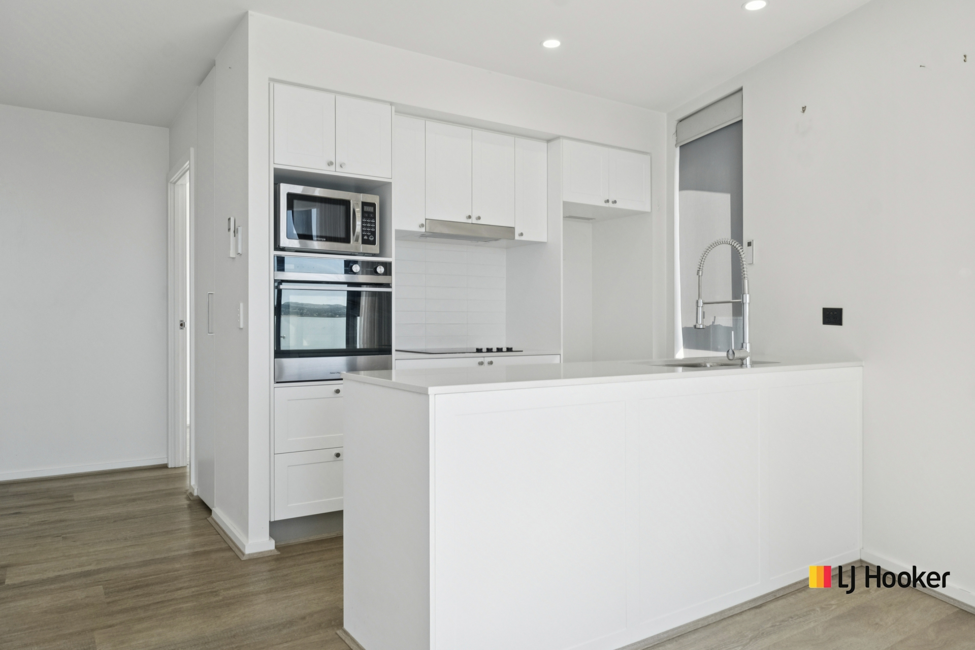 326/1 Anthony Rolfe Avenue — photo 5 of 20