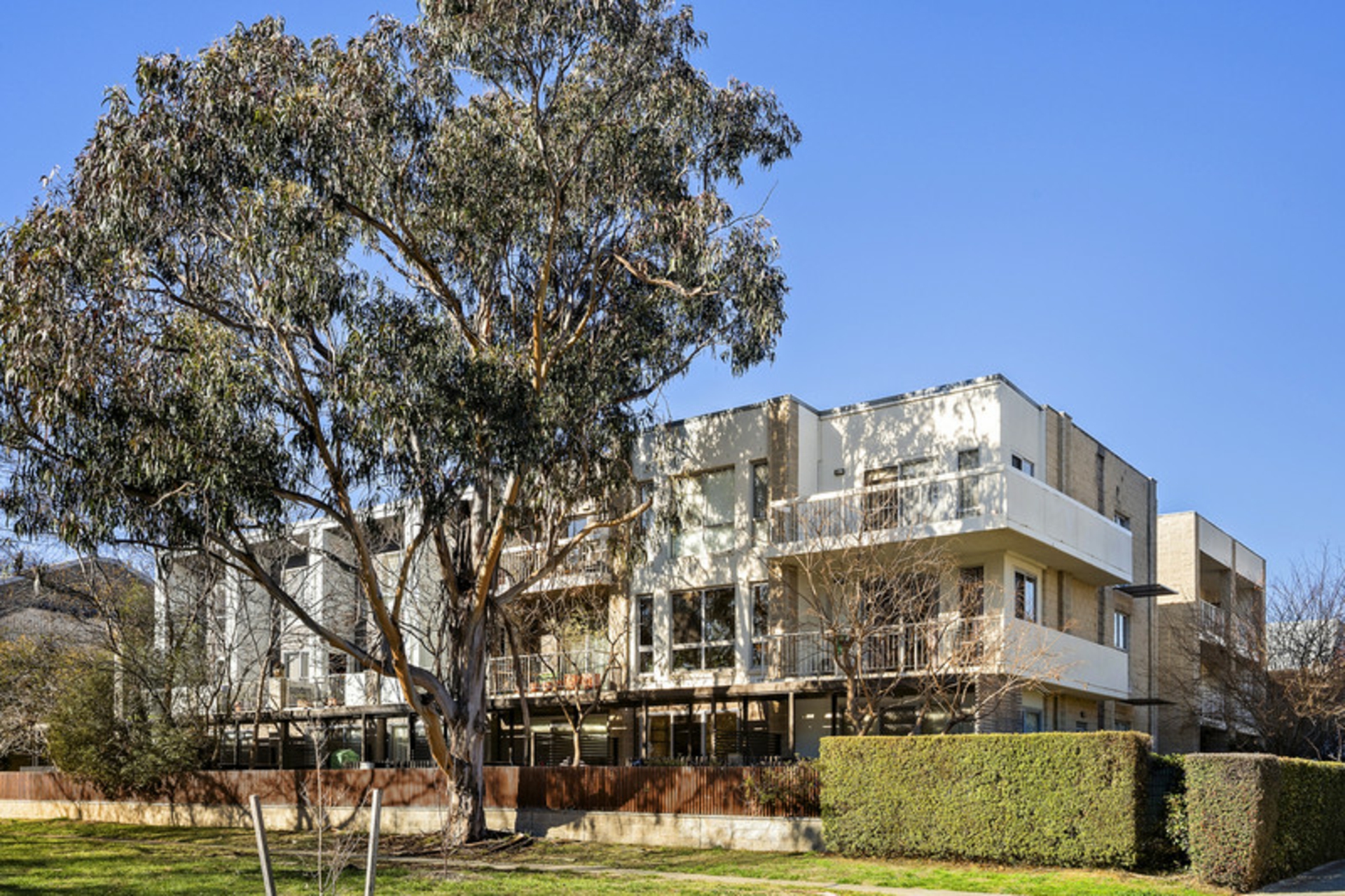 1/123 Lowanna Street — photo from LJ Hooker Gungahlin