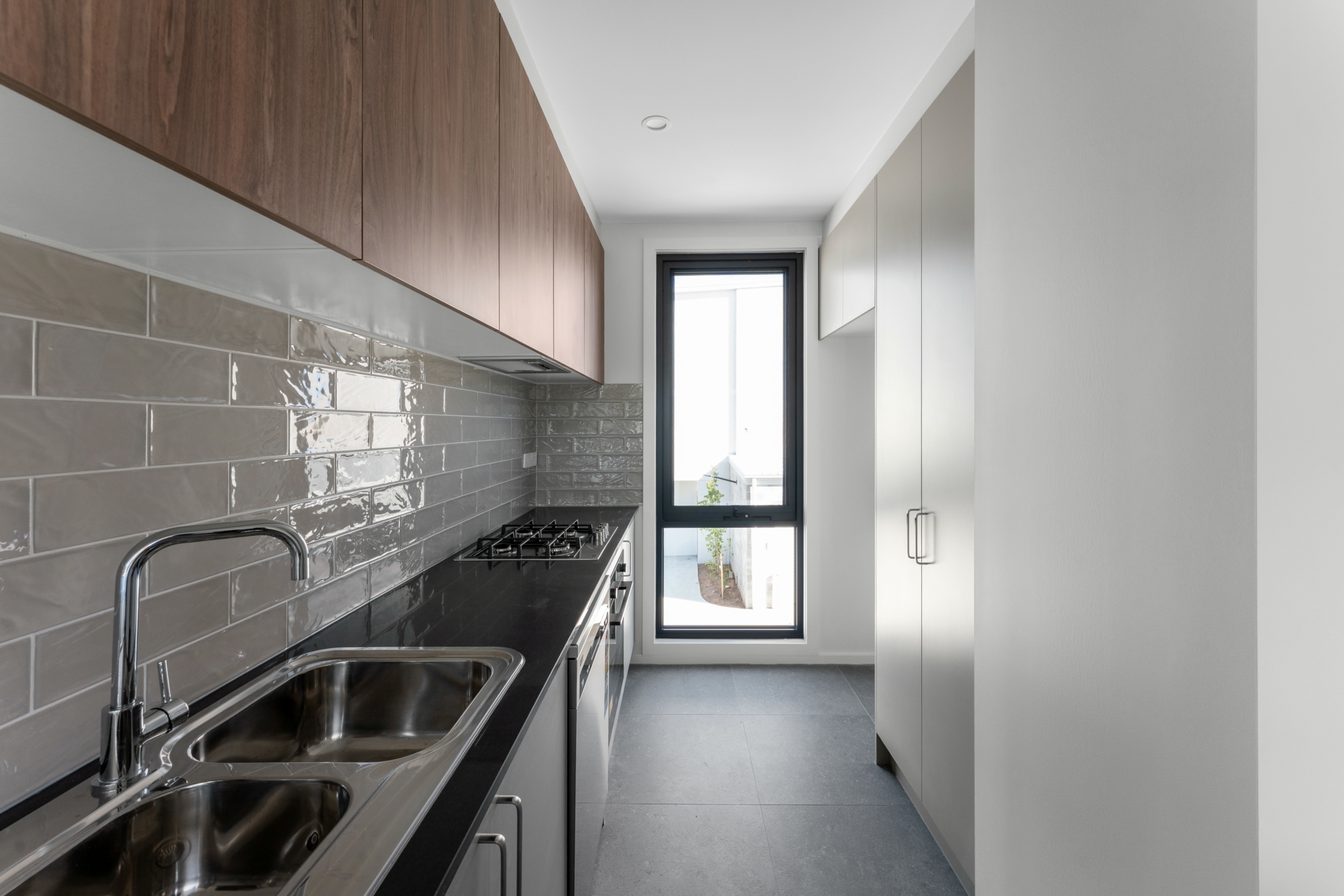 16/38 Briger Street — photo 5 of 12
