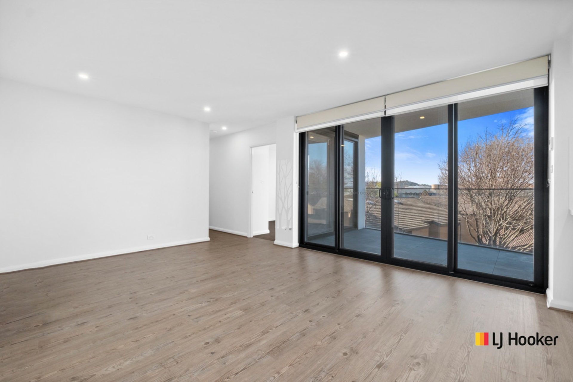 61/29 Dawes Street — photo 4 of 15