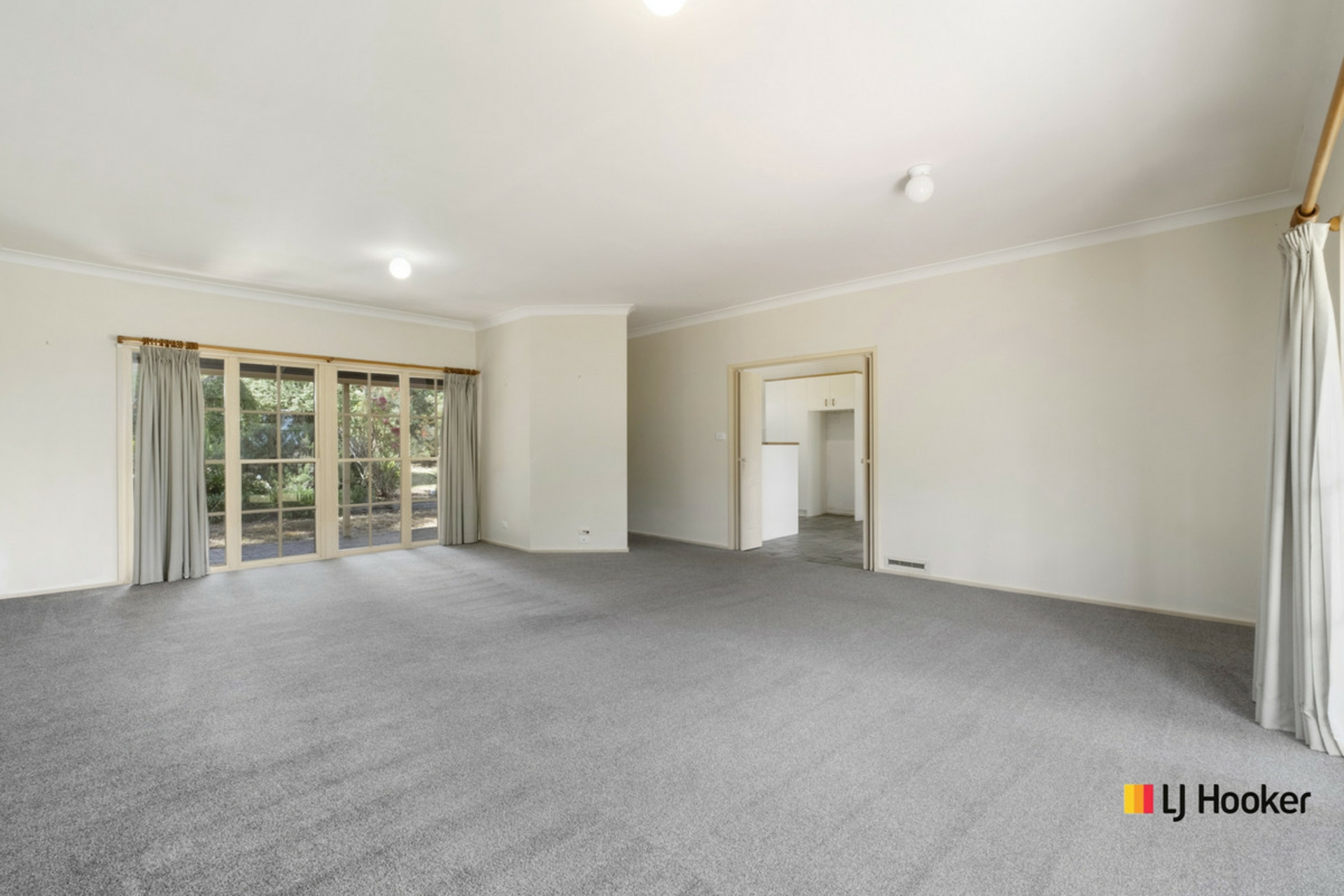 14 Merriman Place — photo 3 of 14