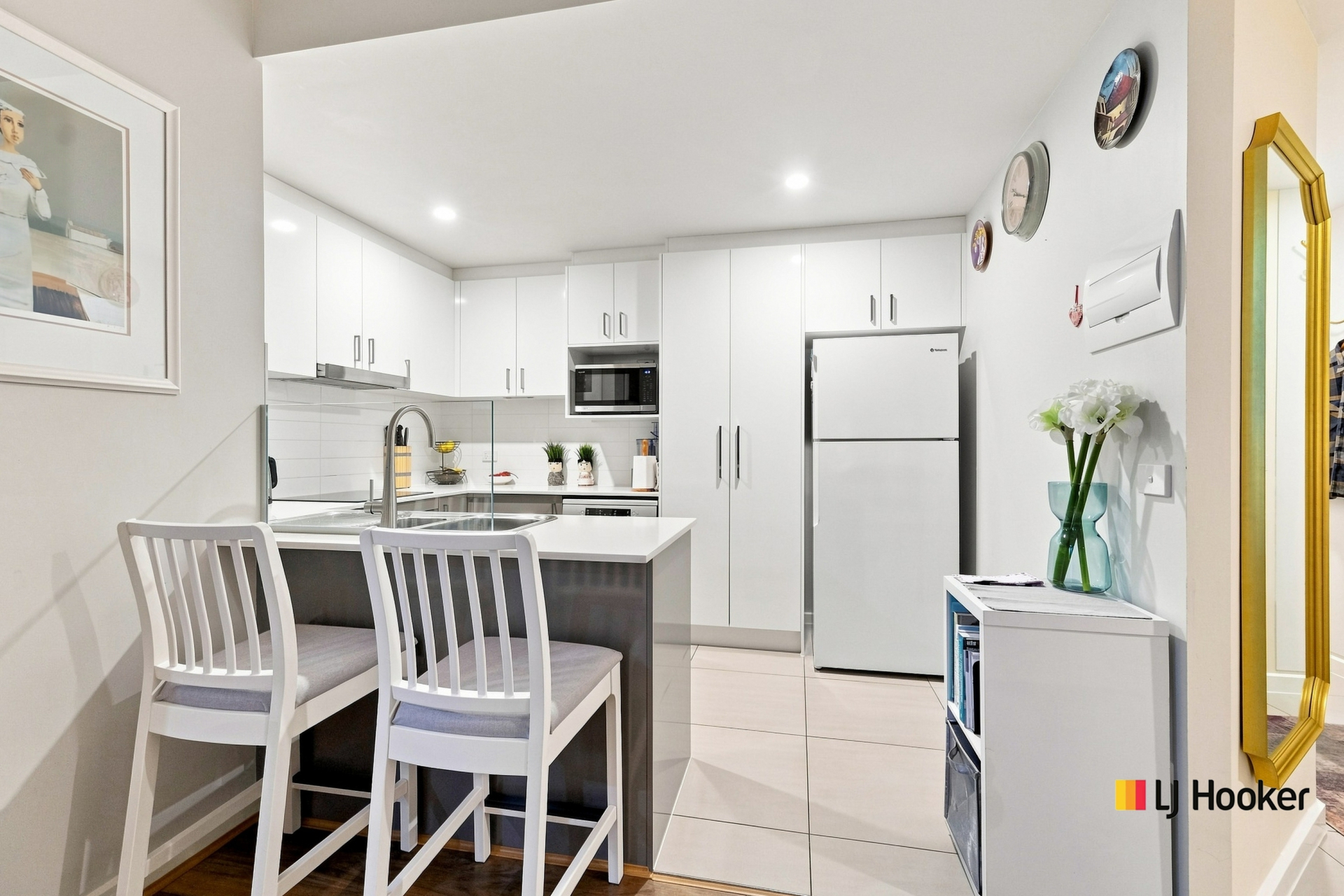69/227 Flemington Road — photo 9 of 18