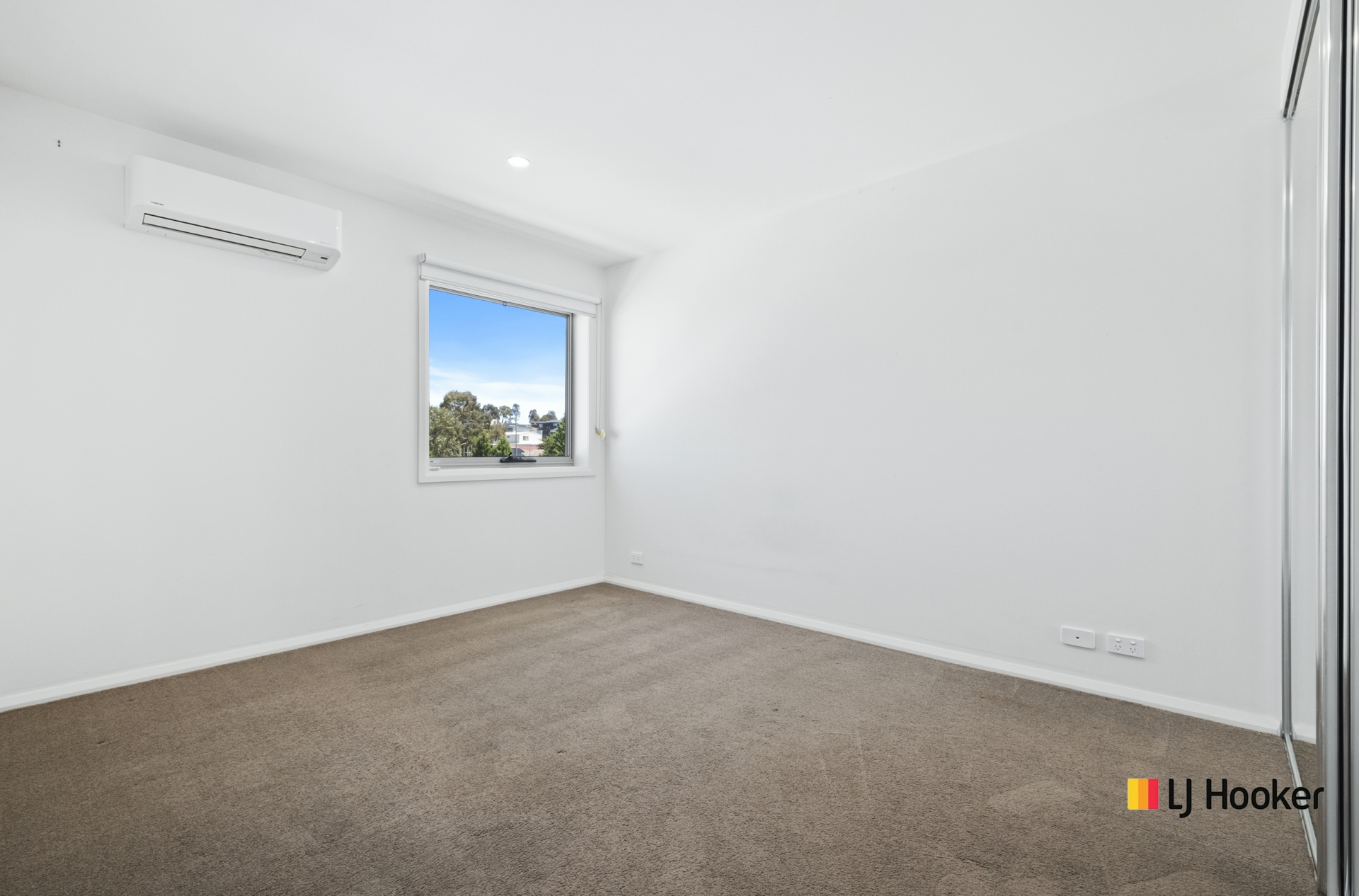 28/281 Flemington Road — photo 7 of 13