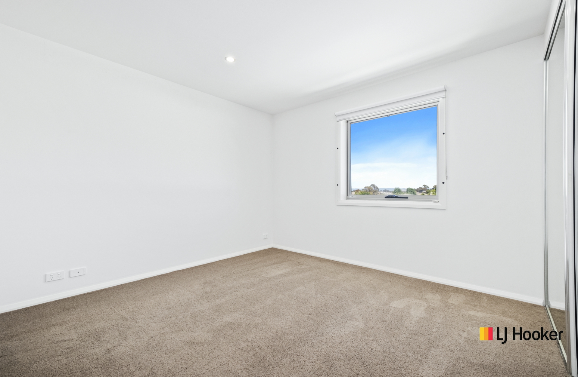 28/281 Flemington Road — photo 8 of 13