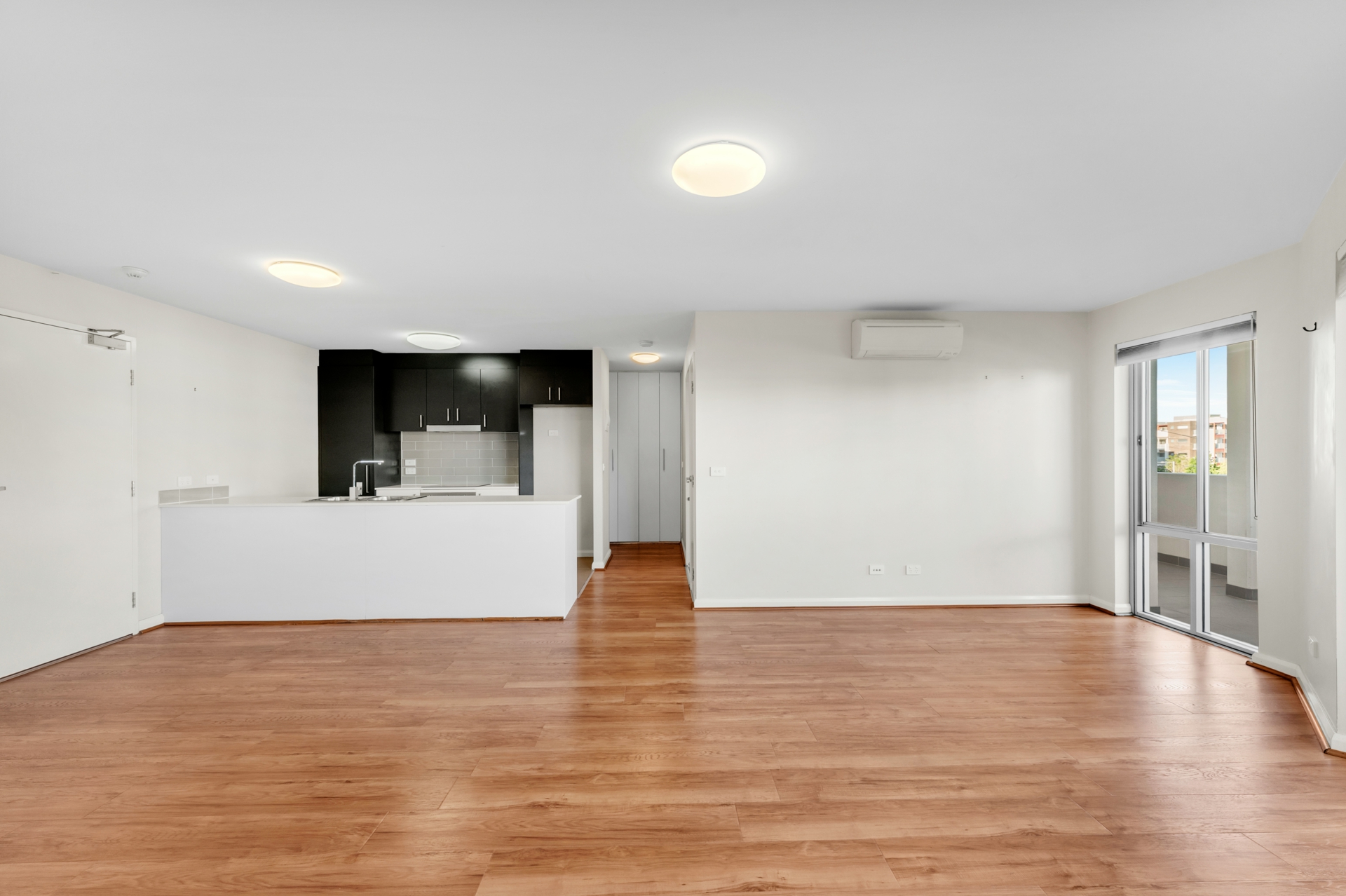 75/51 Nullarbor Avenue — photo 4 of 10