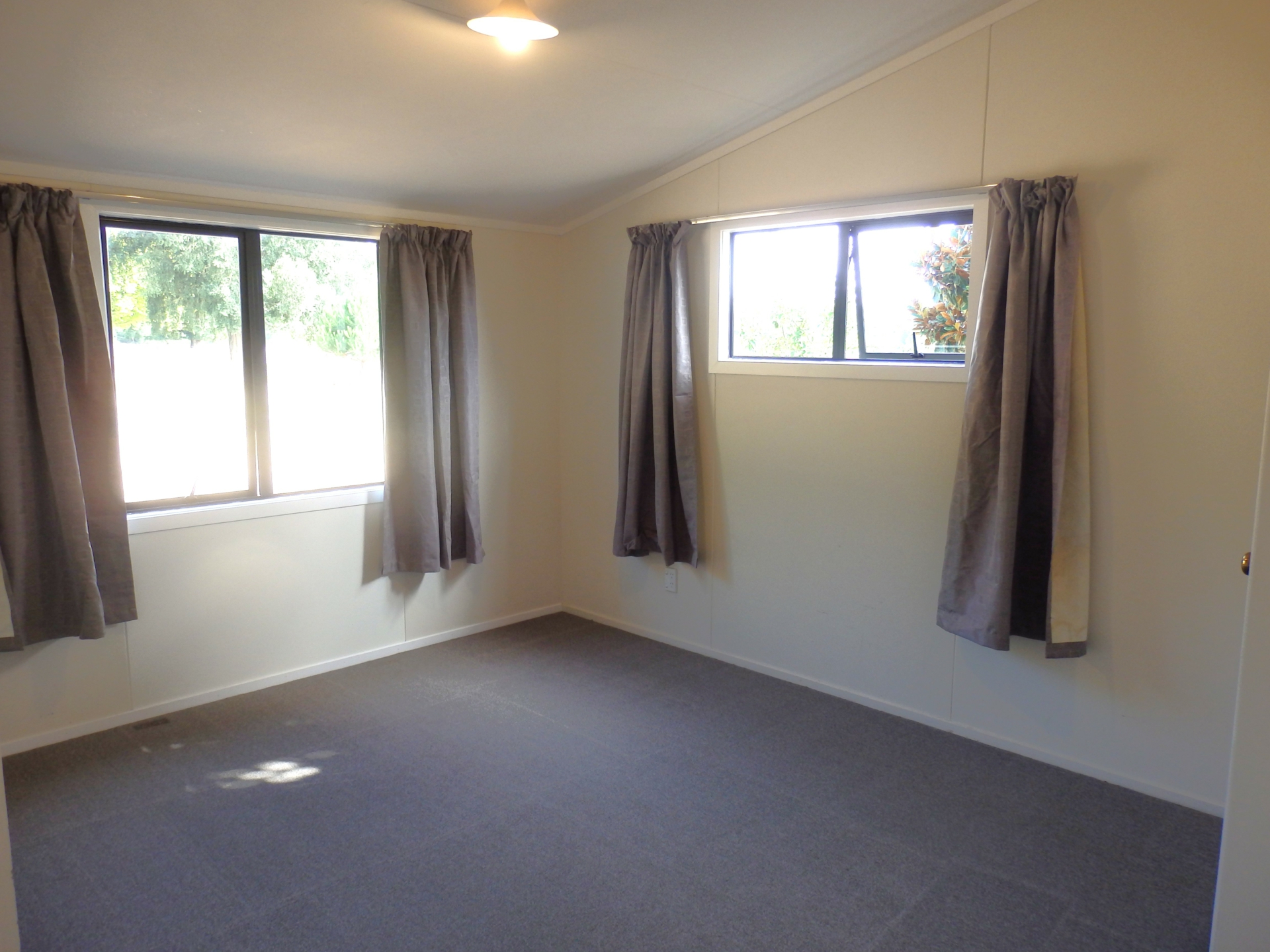 Newstead, 3284