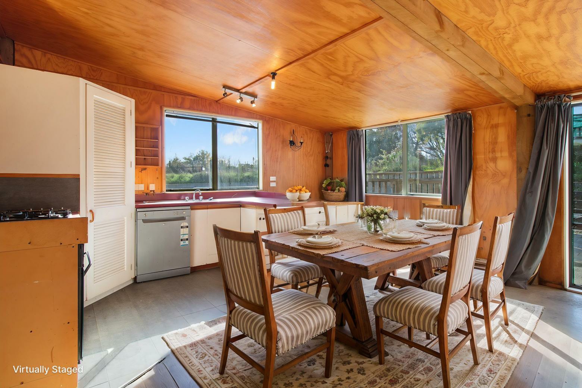 12 Tirohanga Road, CAMBRIDGE