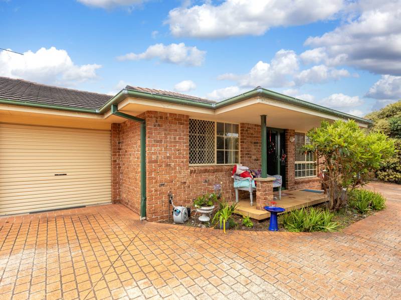 2/74 Old Bar Road Old Bar NSW Property Details LJ Hooker
