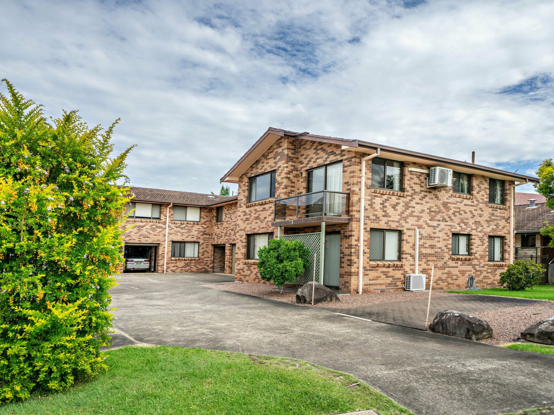 9/282-284 Victoria Street, Taree