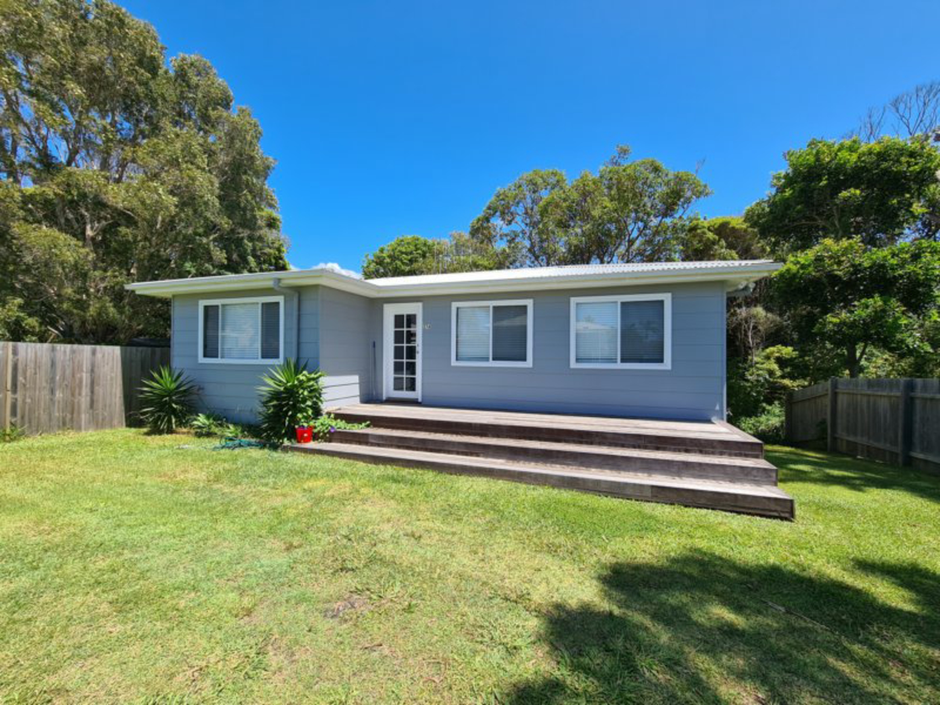 27A Hall Street — photo from LJ Hooker Old Bar Beach