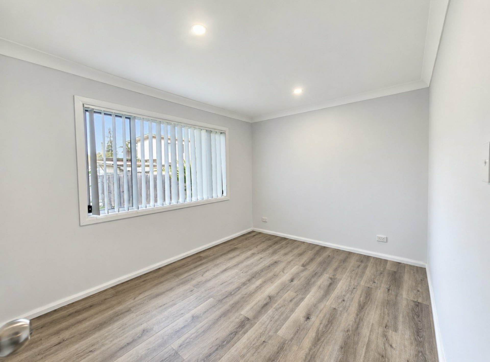 27A Hall Street — photo 4 of 6