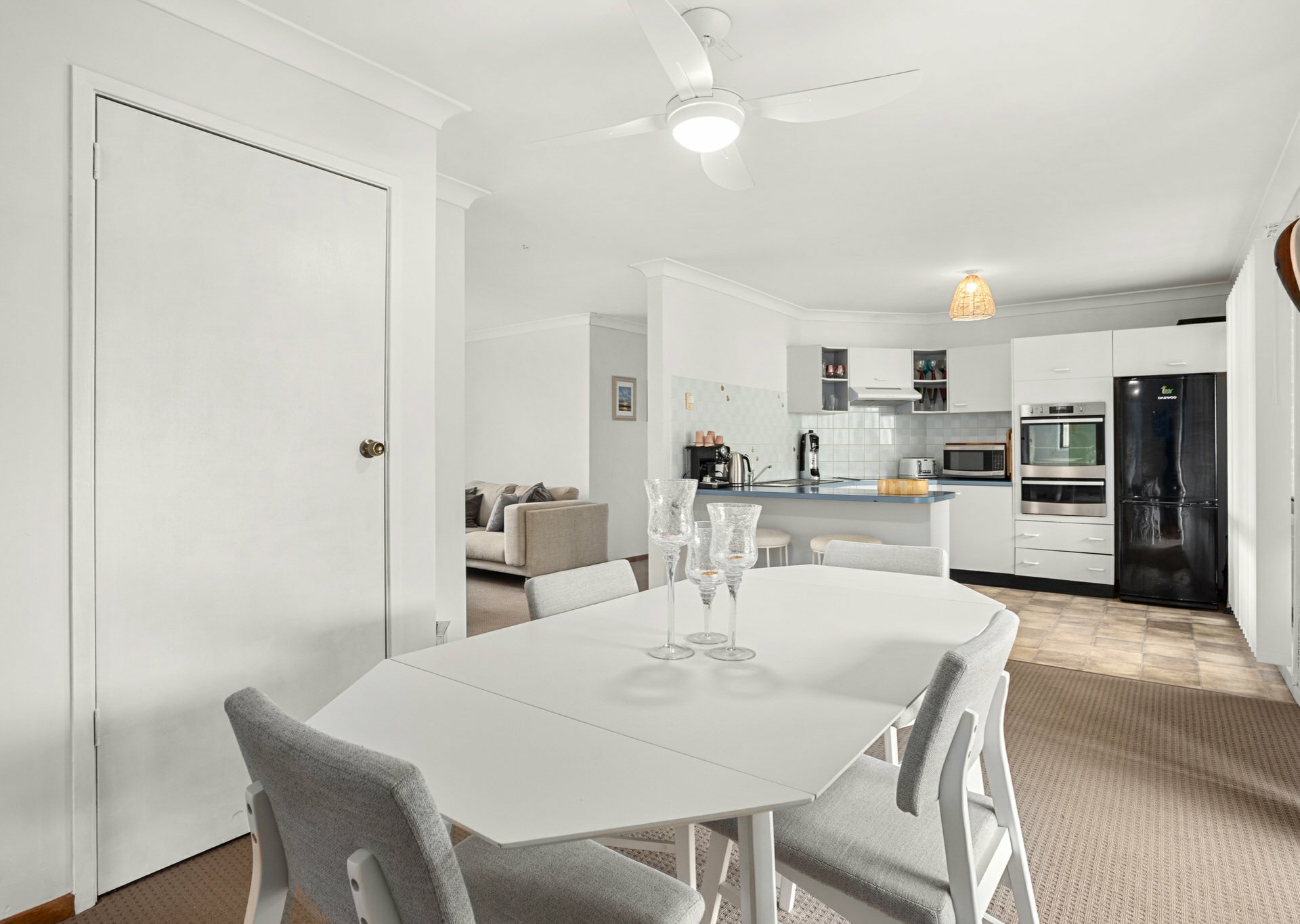 7 Kestrel Avenue Old Bar NSW House for Sale LJ Hooker