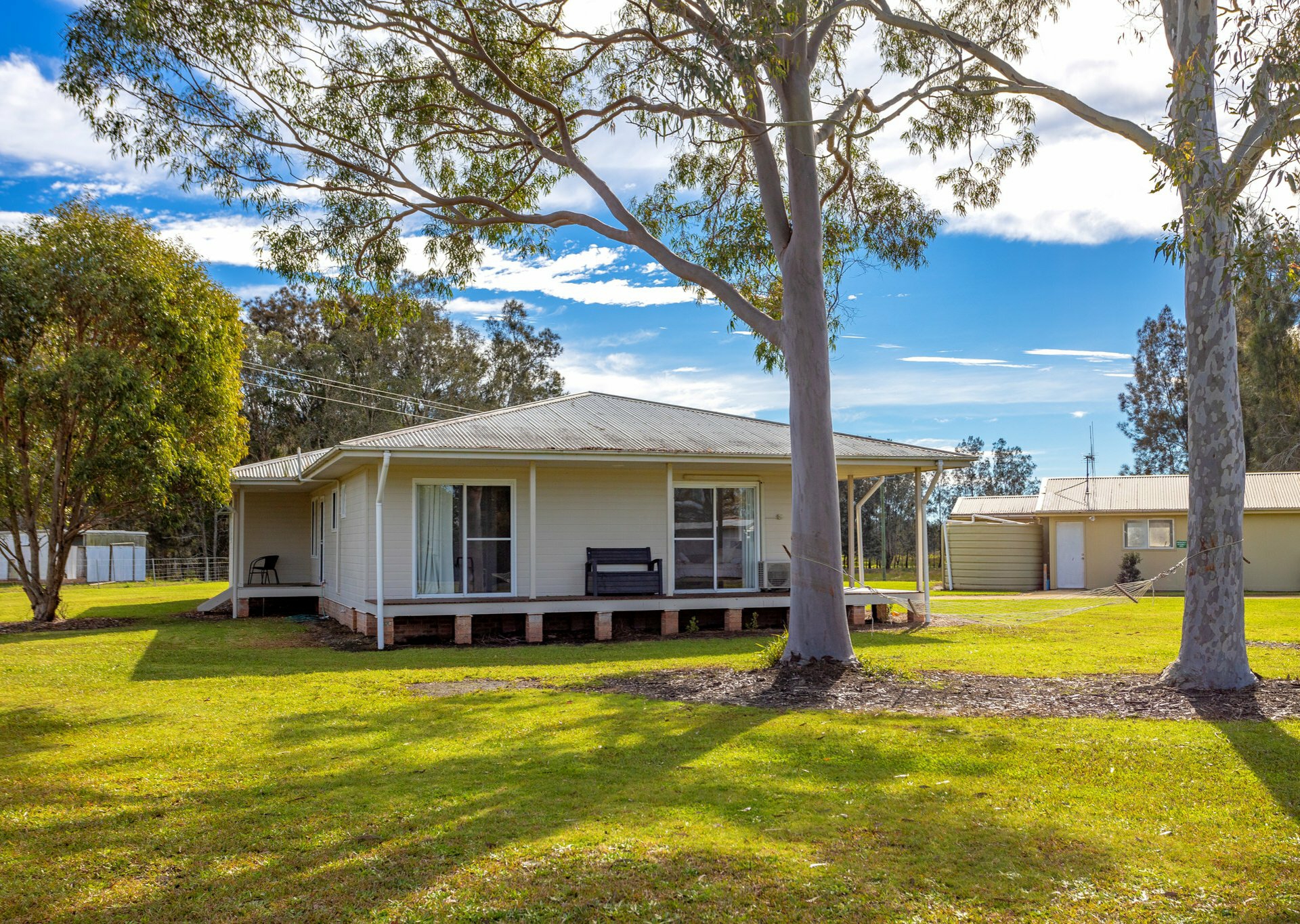 169 Cowans Lane, OXLEY ISLAND
