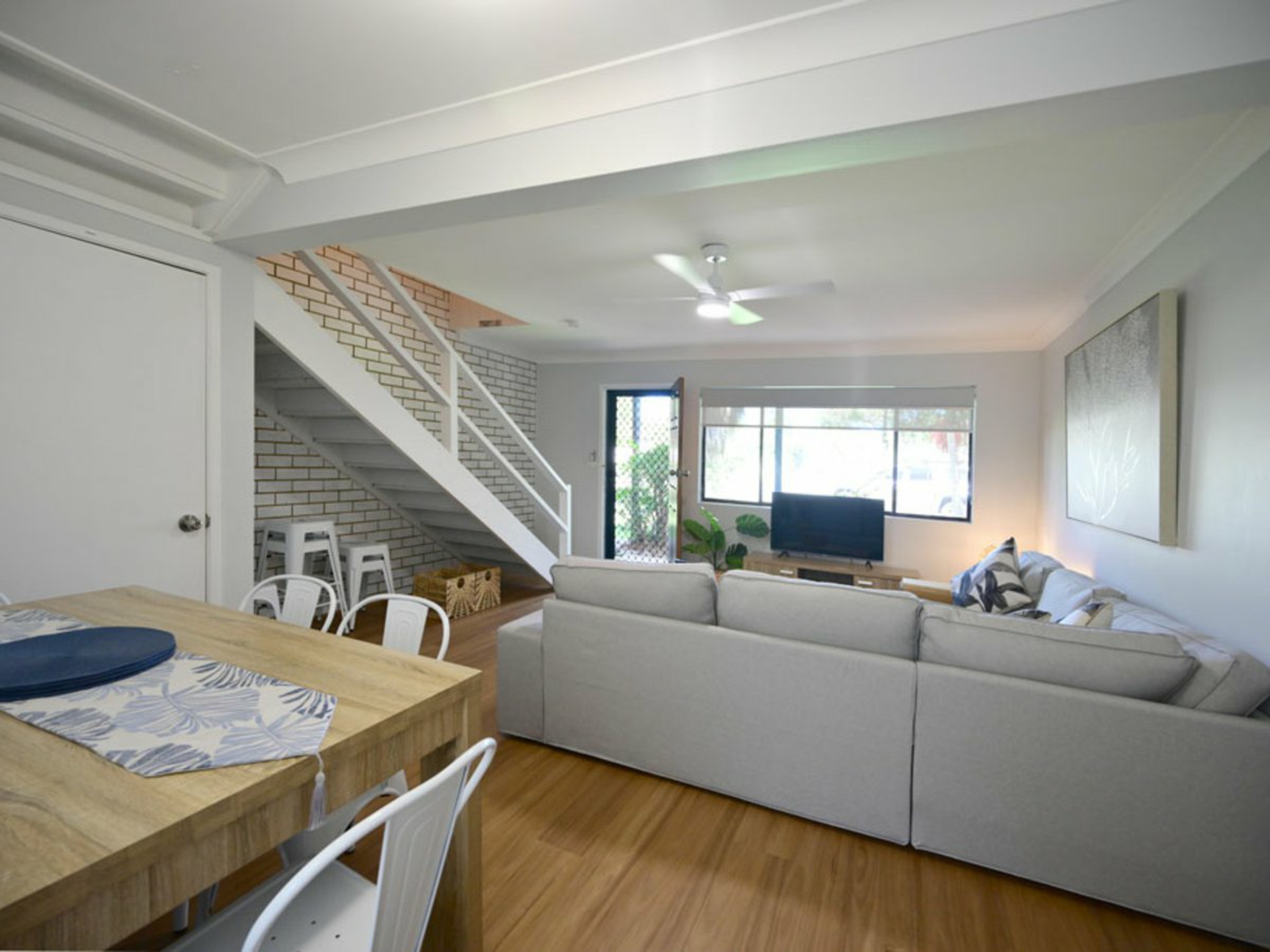 Unit 6/47-49 Hall Street, OLD BAR