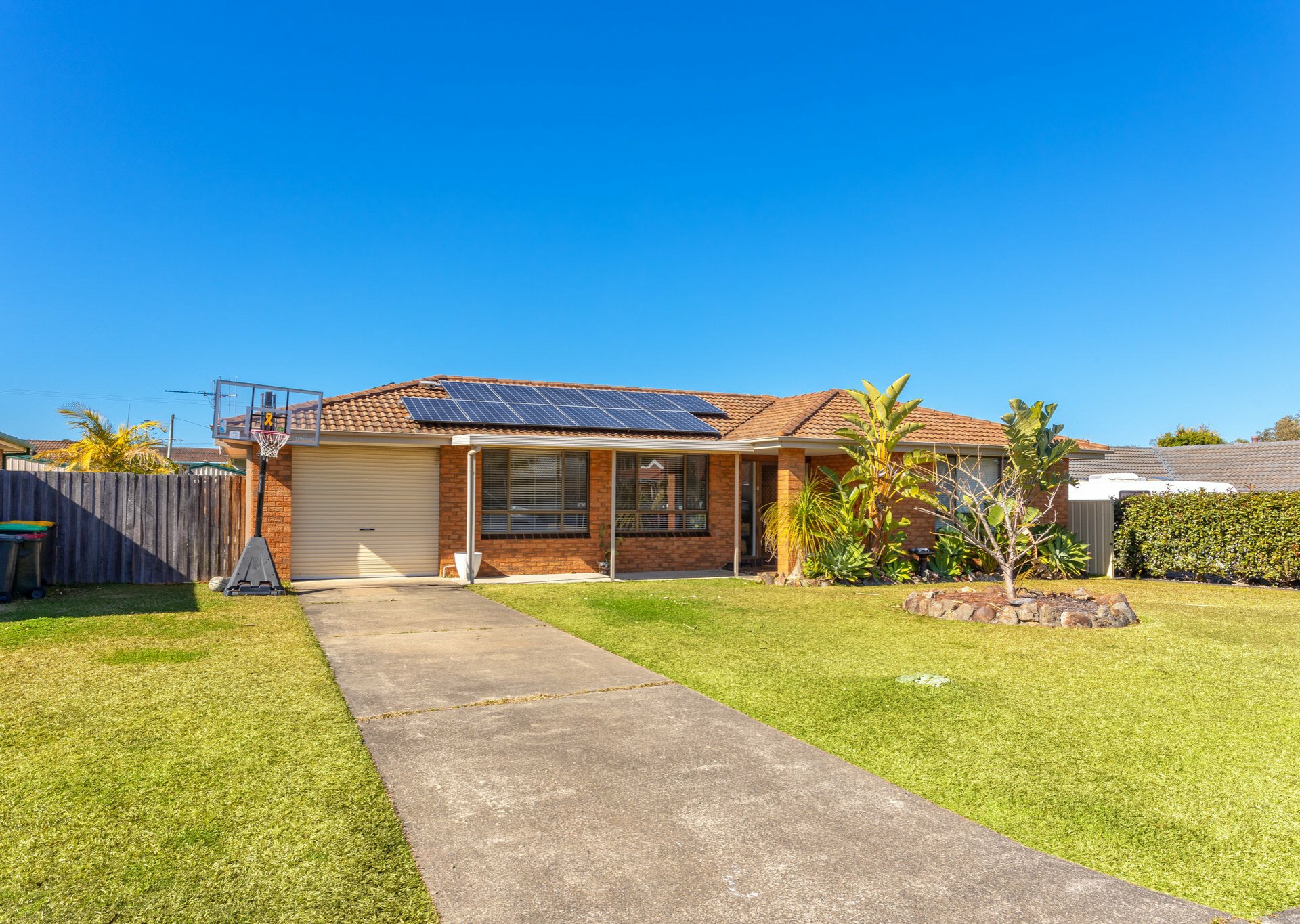 8 Joel Drive, Old Bar