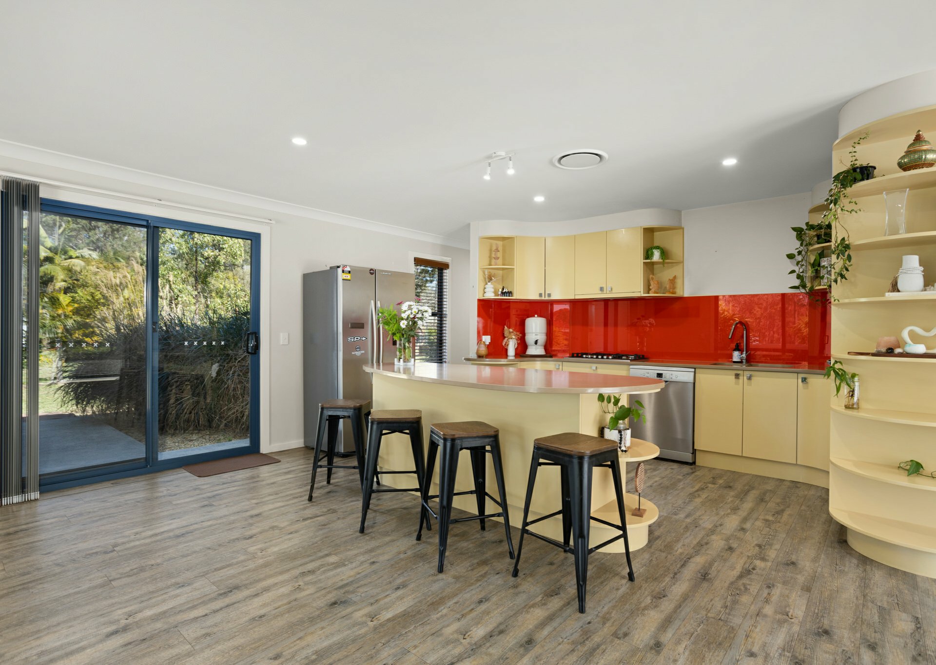 132 Heron Road — photo 8 of 27