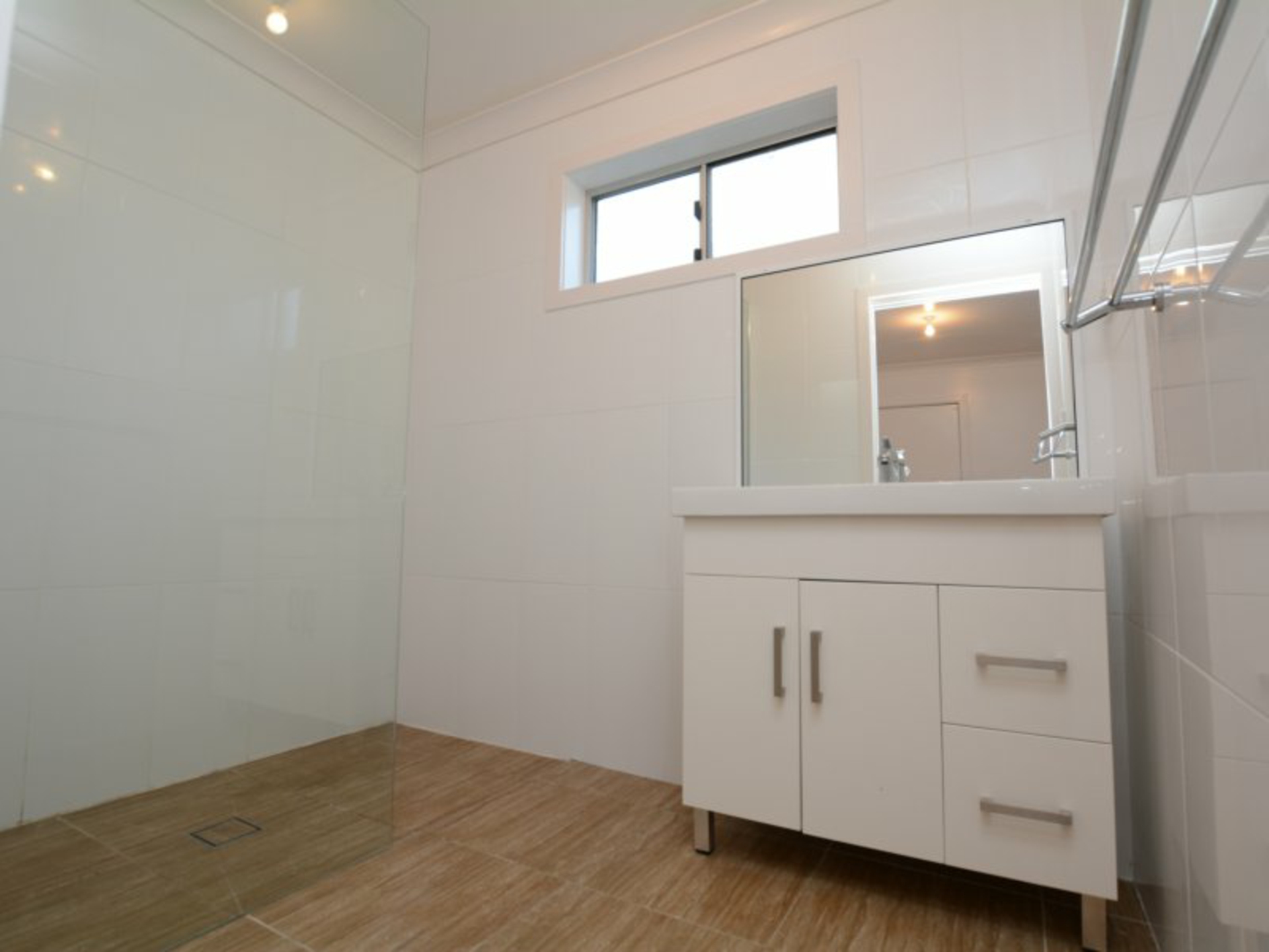11B Ungala Road — photo 10 of 23