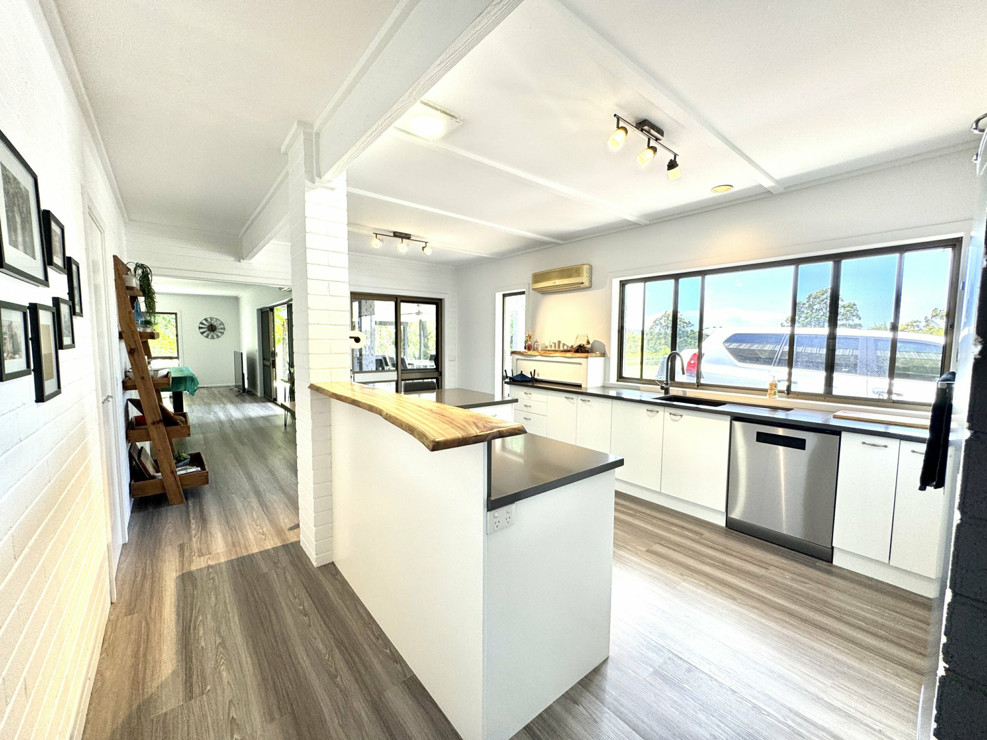 29 Kiwarrak Drive, RAINBOW FLAT