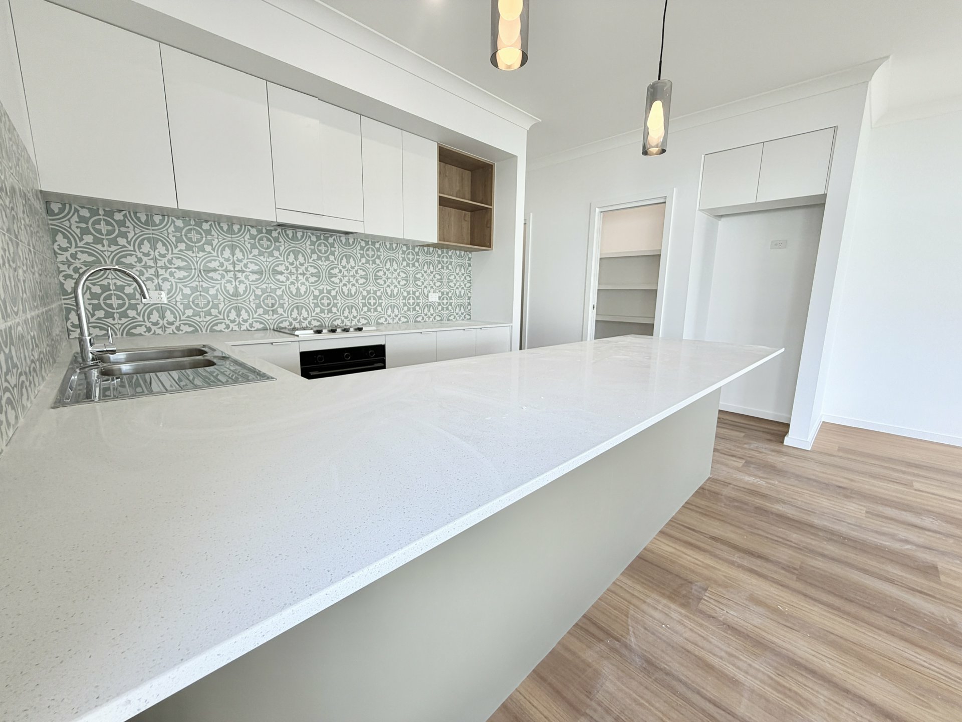 Unit 1/6 Moonagee Crescent — photo 3 of 21