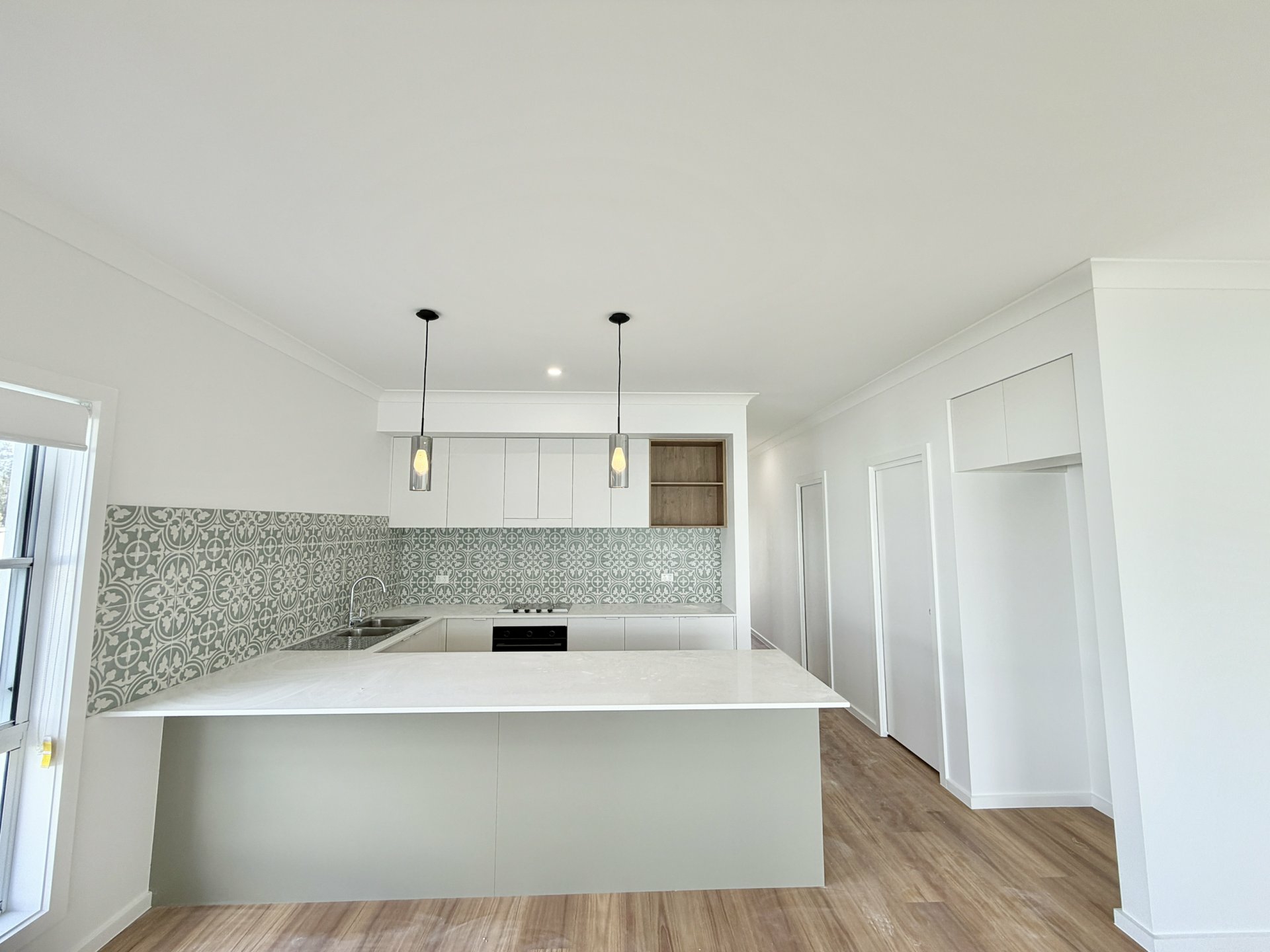 Unit 1/6 Moonagee Crescent — photo 4 of 21