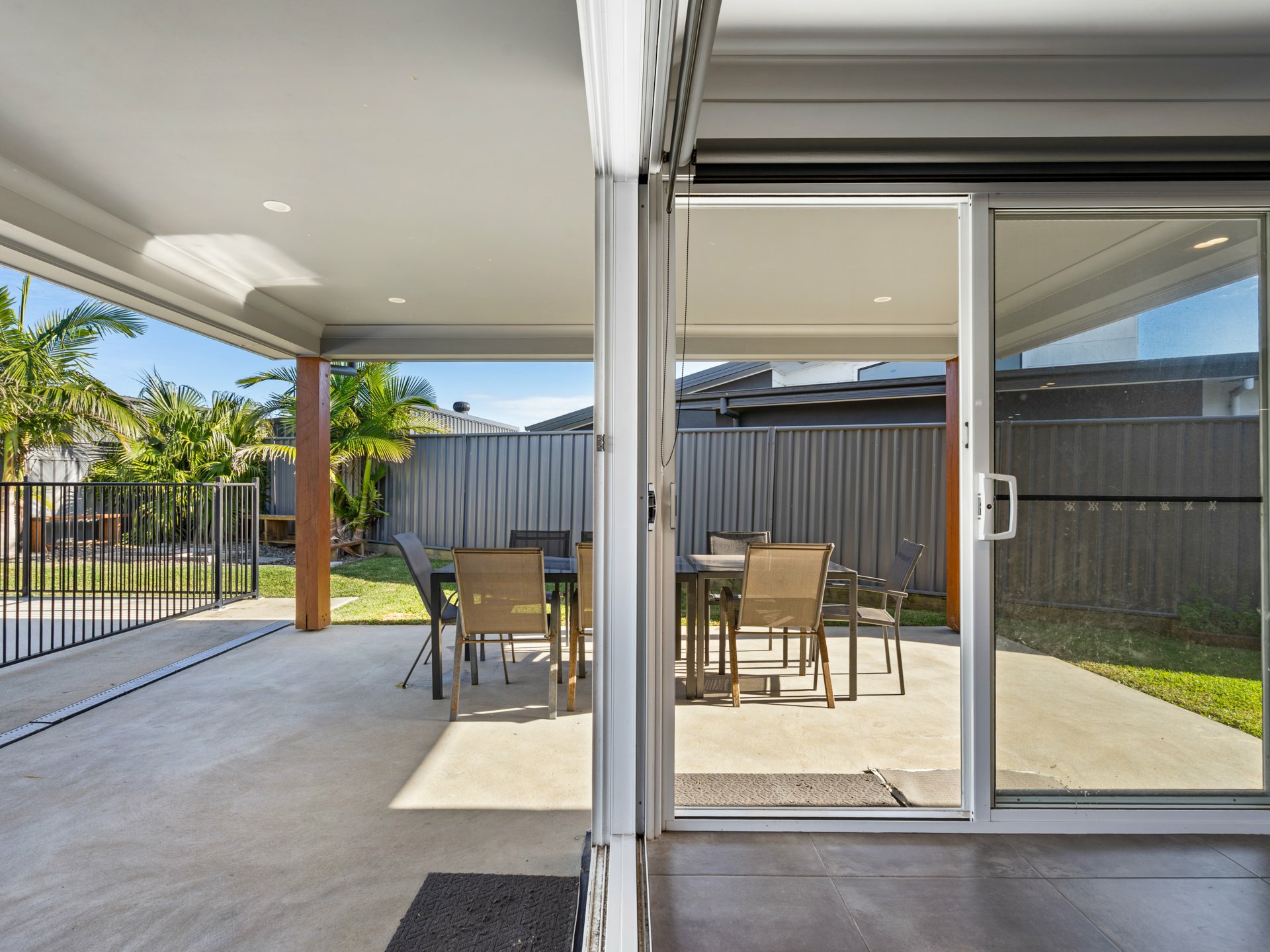 13 Tropicbird Crescent — photo 3 of 27
