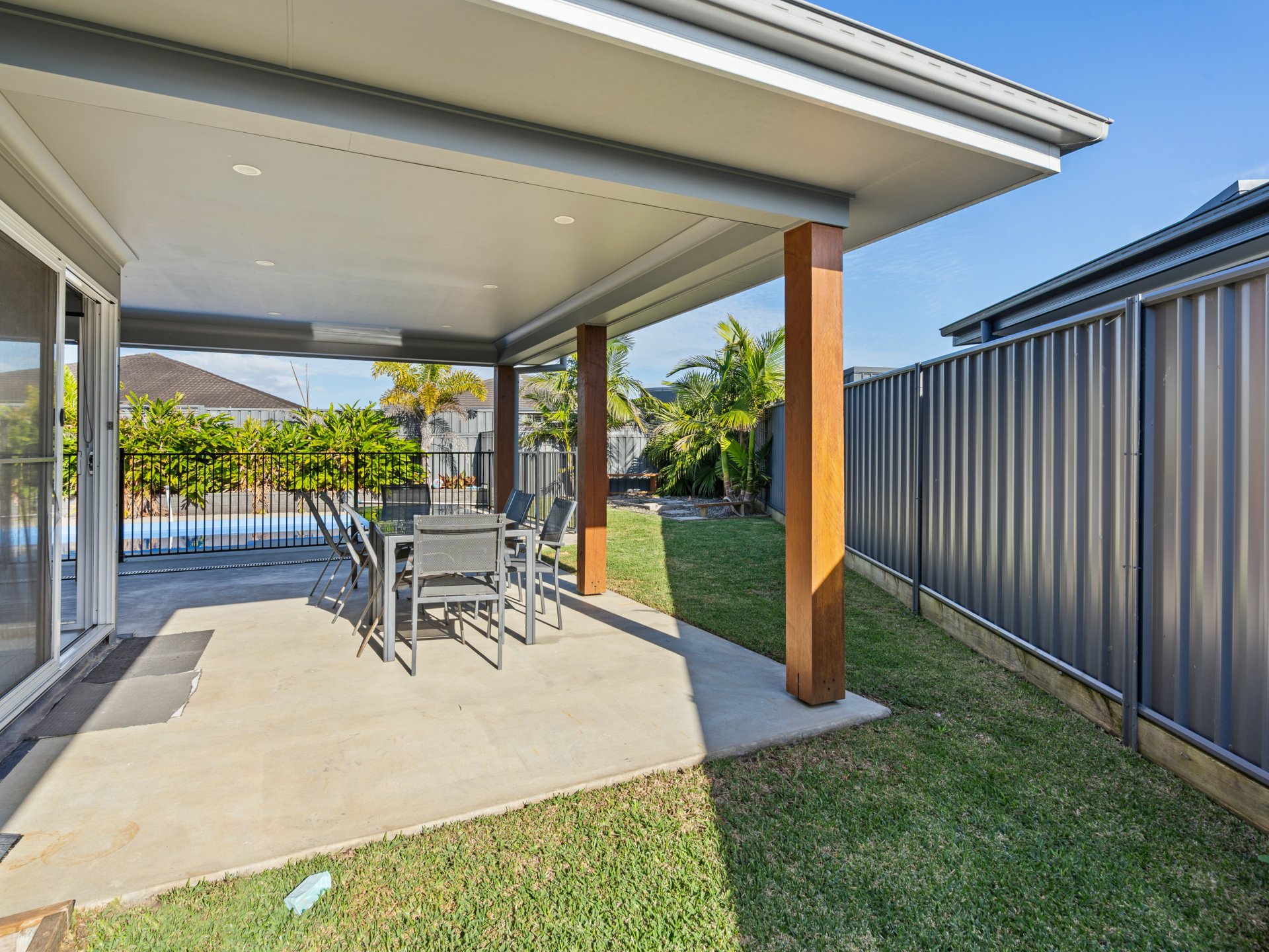 13 Tropicbird Crescent — photo 4 of 27