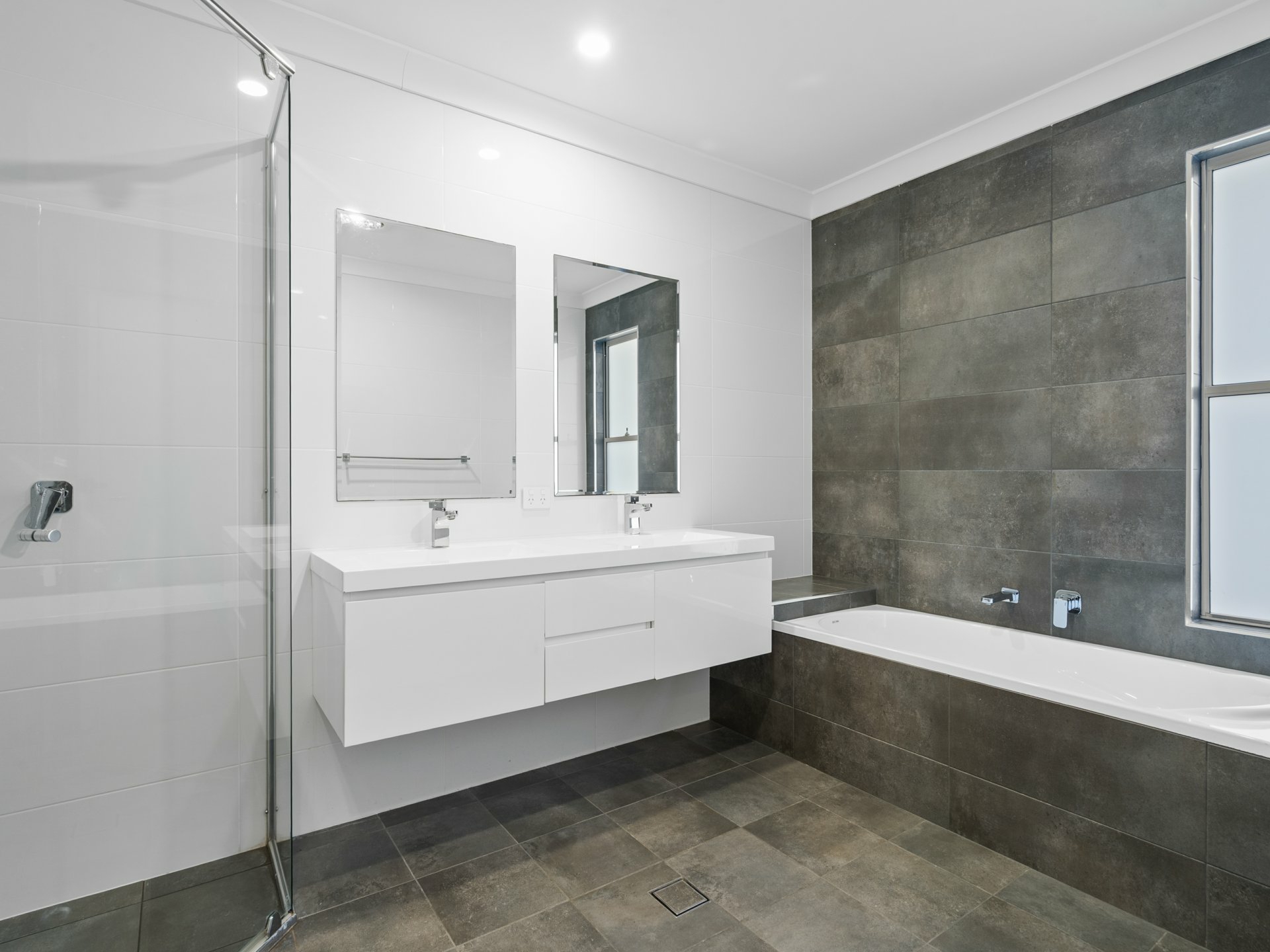 13 Tropicbird Crescent — photo 19 of 27